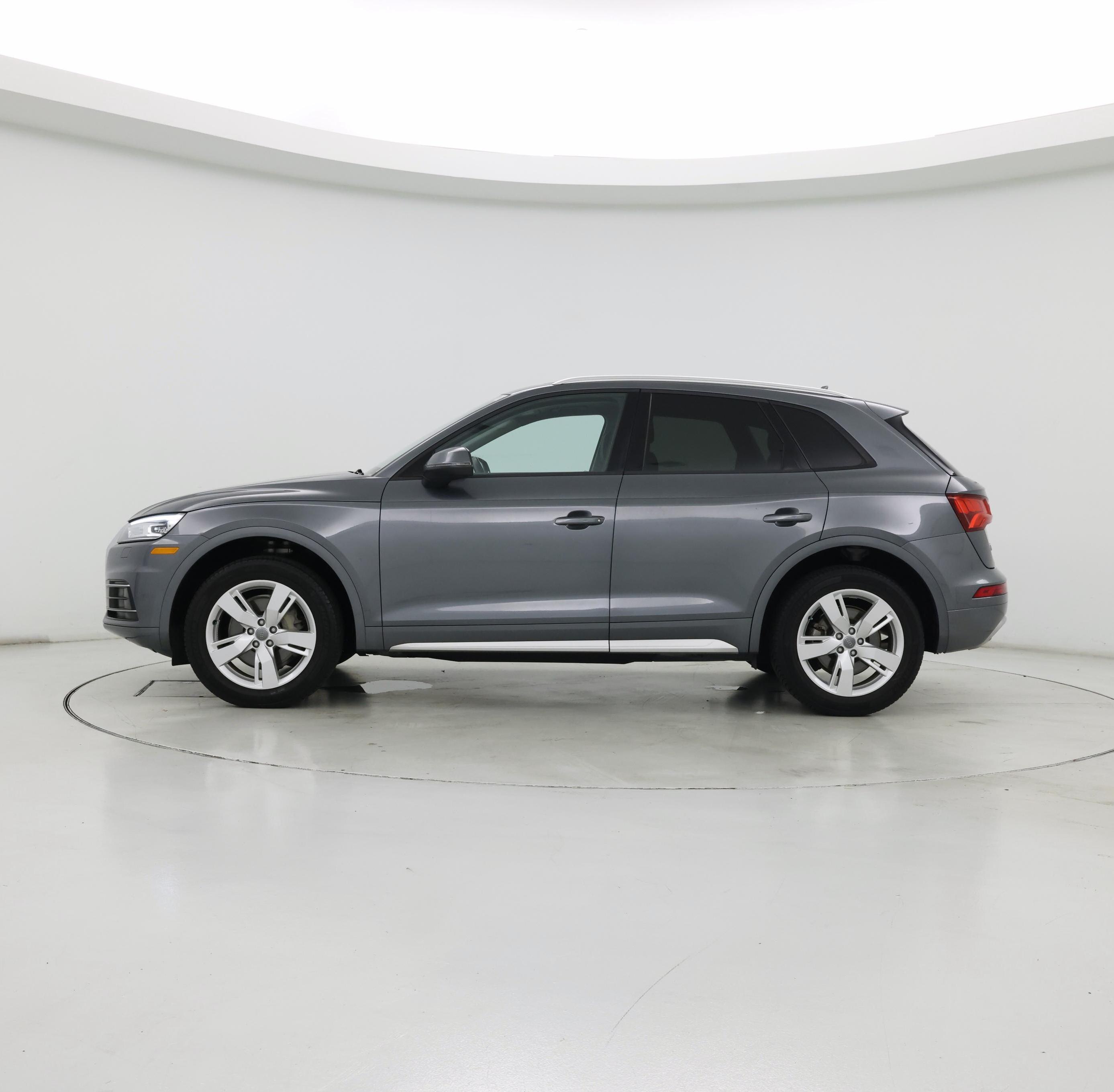Thumbnail: 2018 Audi Q5 - 3