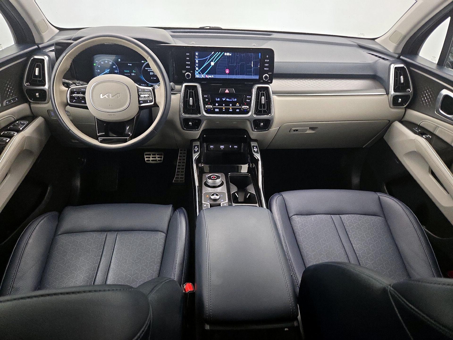 Thumbnail: 2024 Kia Sorento - 9