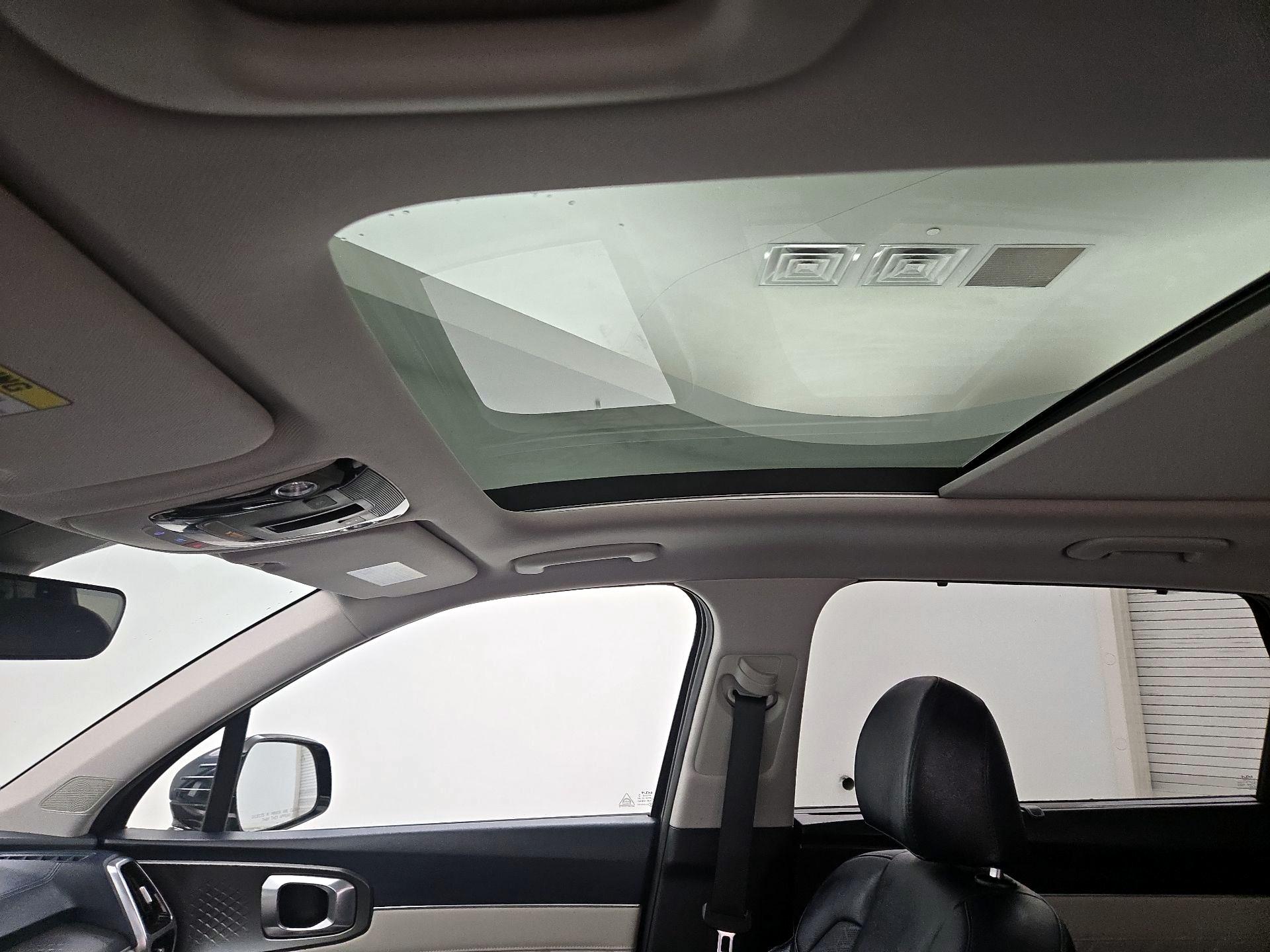 Thumbnail: 2024 Kia Sorento - 20