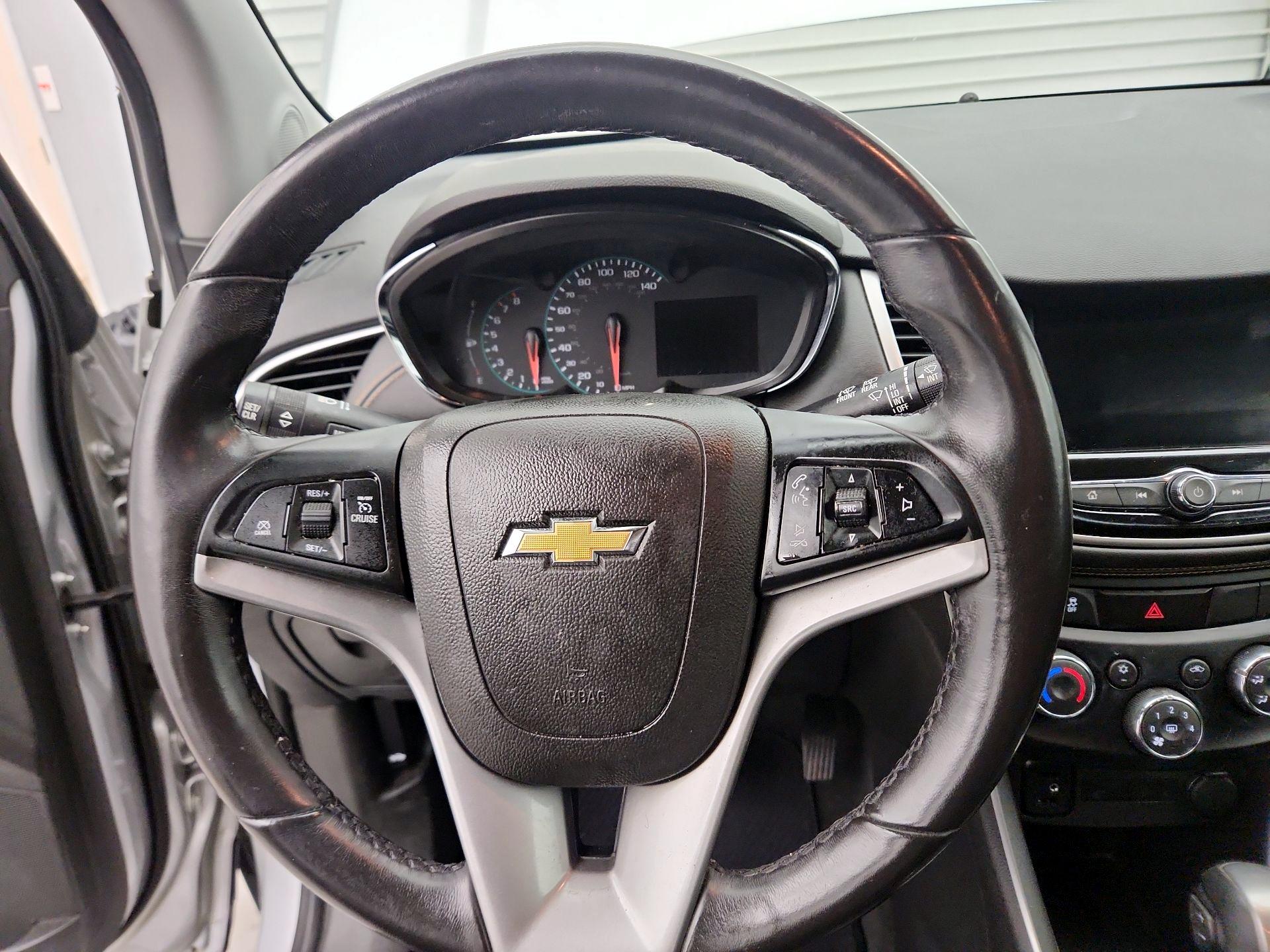 Thumbnail: 2019 Chevrolet Trax - 10