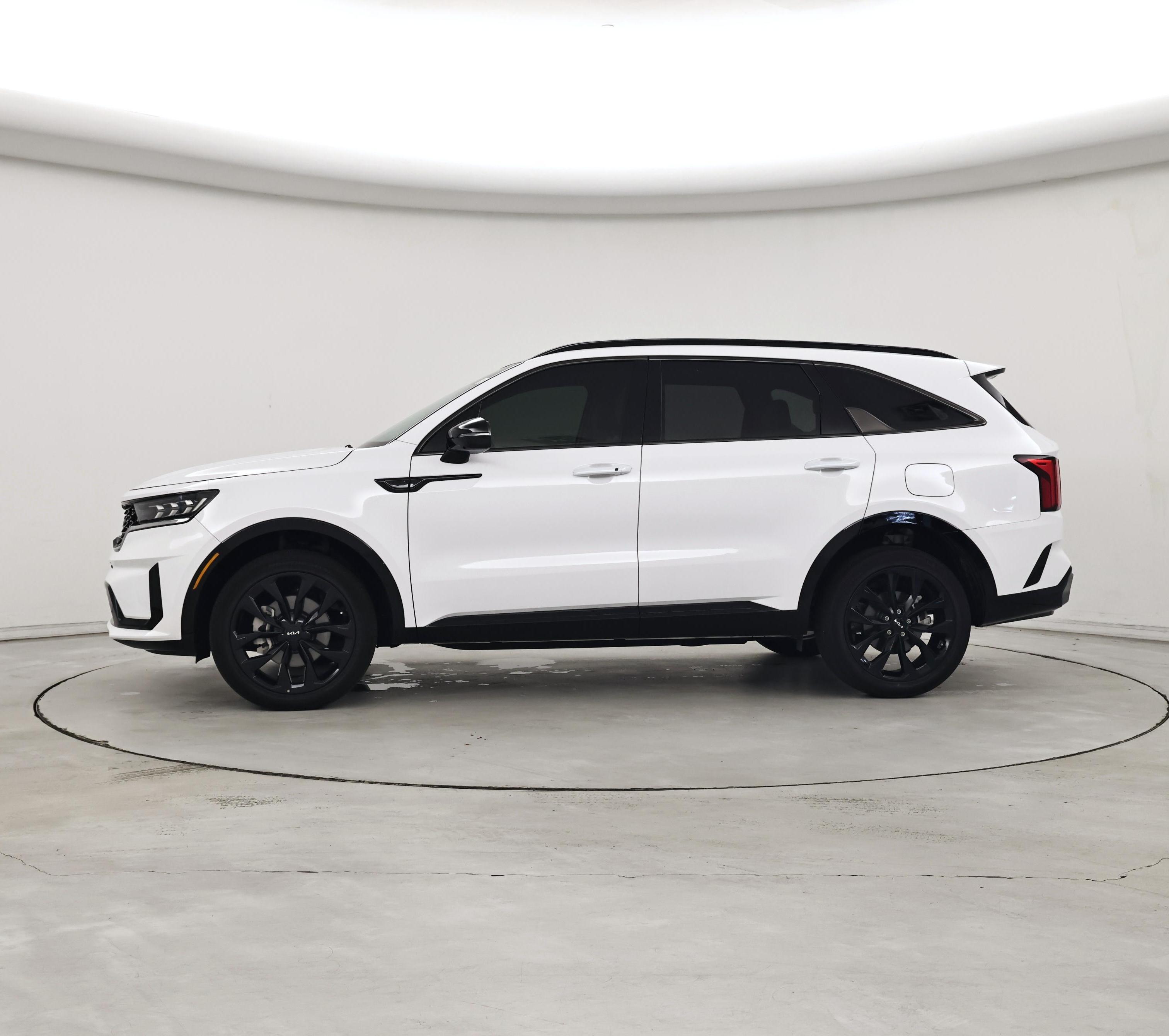 Thumbnail: 2023 Kia Sorento - 3