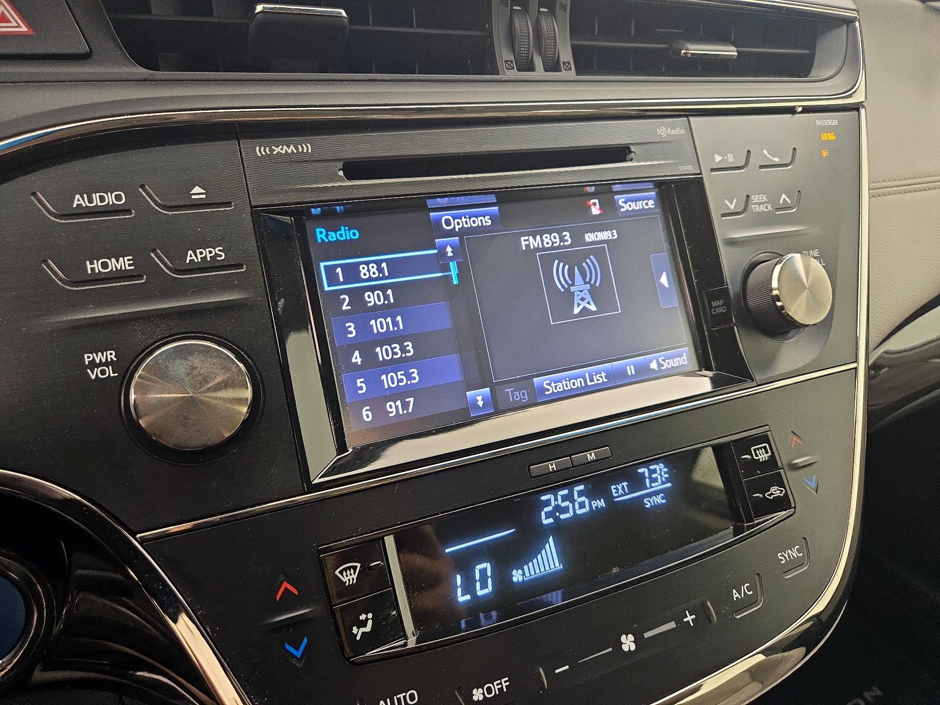 Thumbnail: 2015 Toyota Avalon - 15