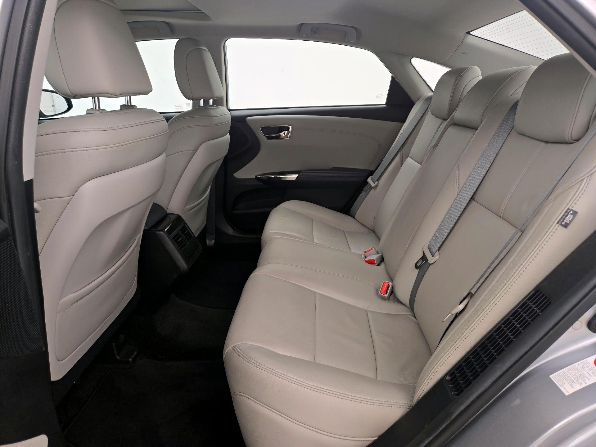 Thumbnail: 2015 Toyota Avalon - 20