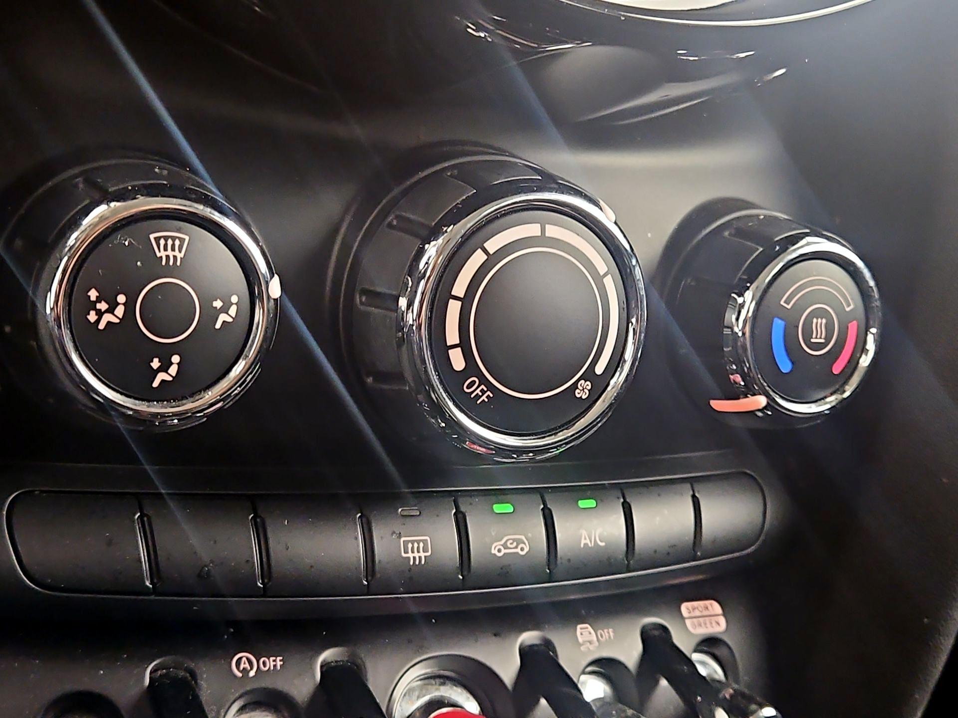 Thumbnail: 2022 MINI Cooper Hardtop - 16