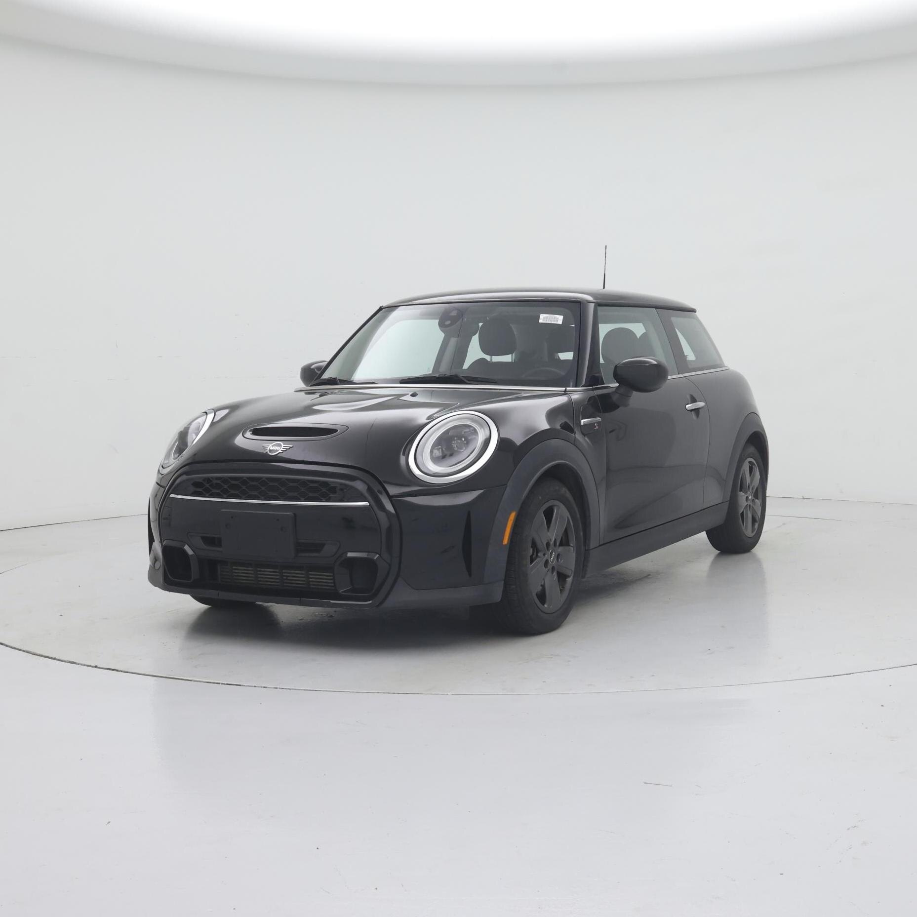 Thumbnail: 2022 MINI Cooper Hardtop - 4