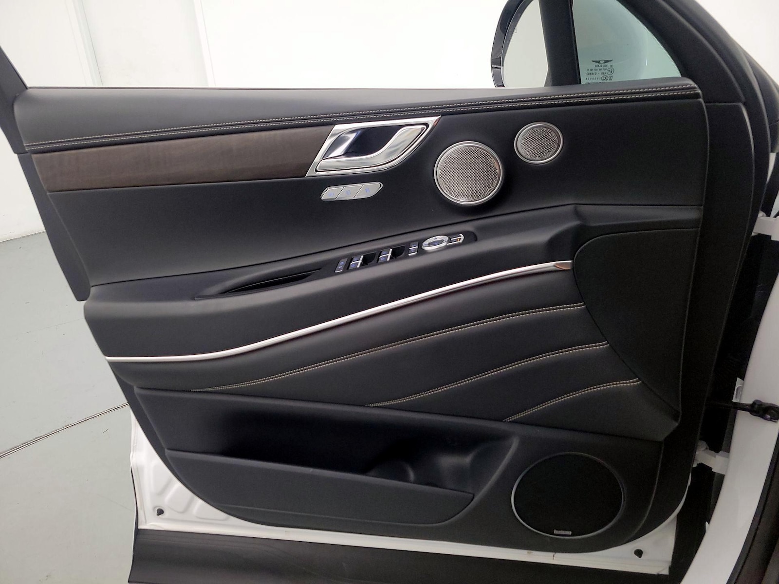 2024 GENESIS GV80 Standard - Photo 13