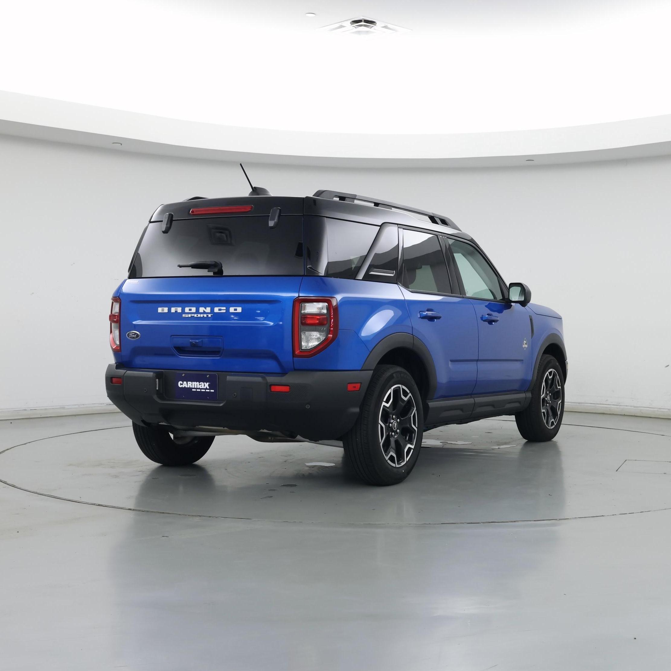 Thumbnail: 2025 Ford Bronco Sport - 8