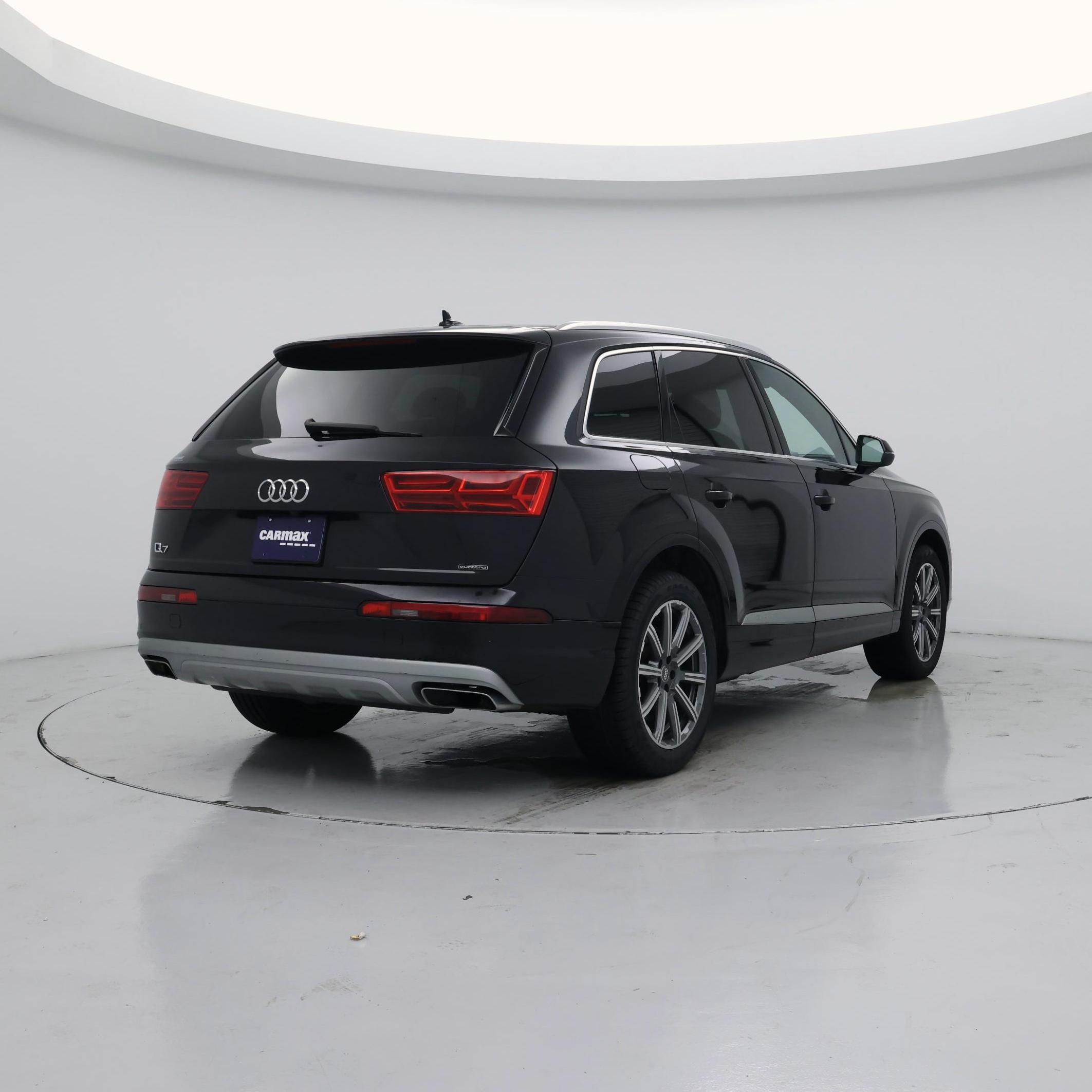 Thumbnail: 2019 Audi Q7 - 8