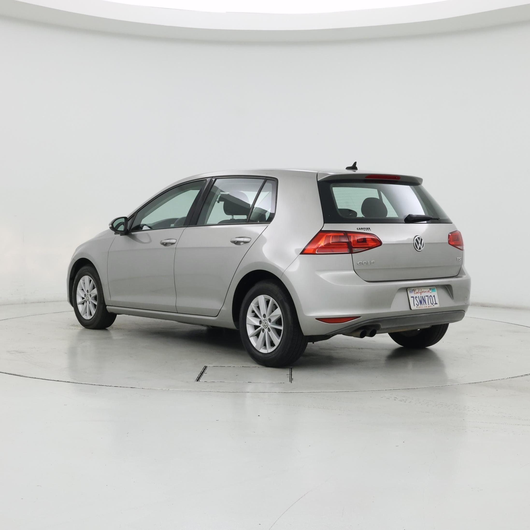Thumbnail: 2016 Volkswagen Golf - 2
