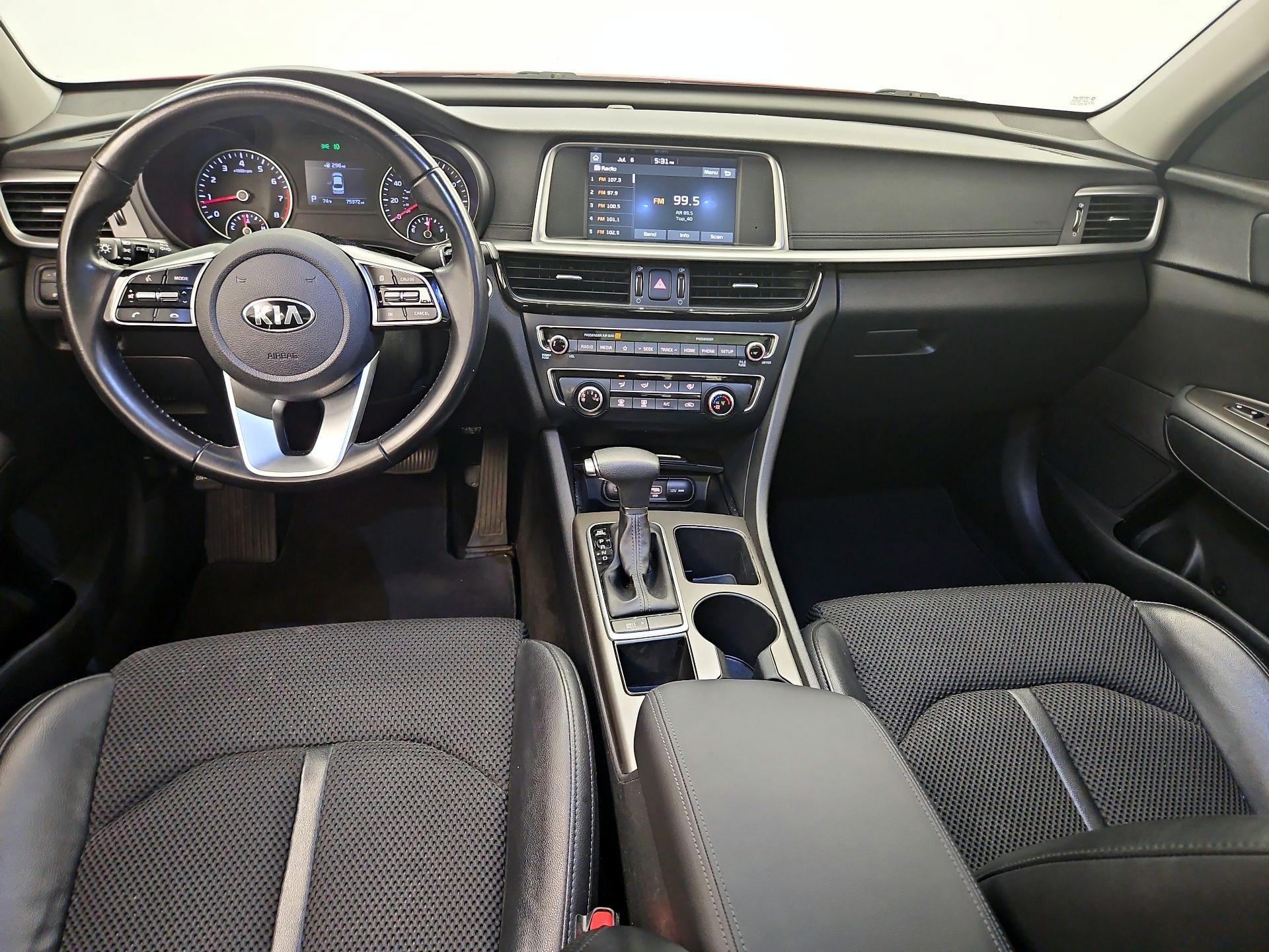 Thumbnail: 2020 Kia Optima - 9