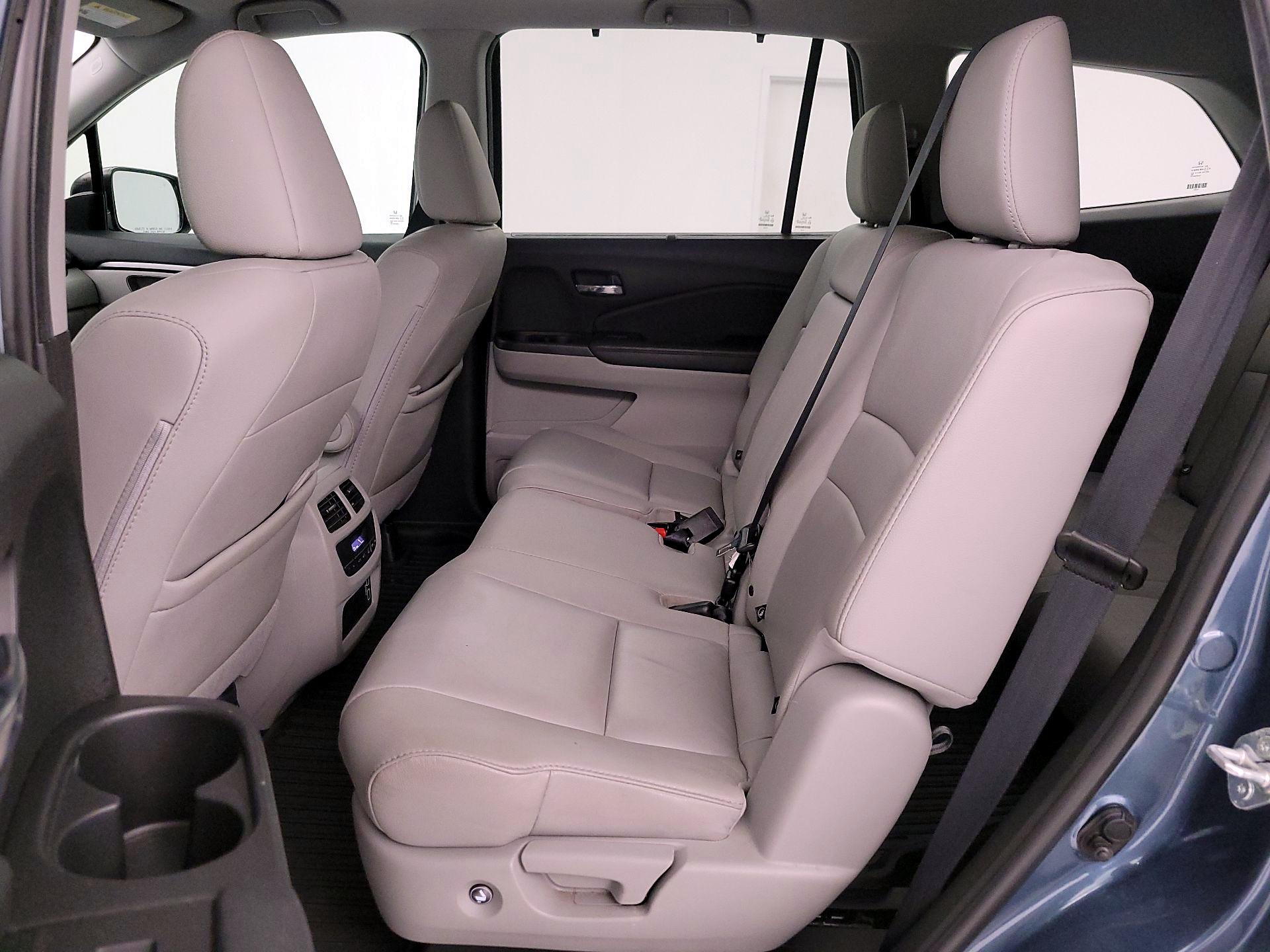 Thumbnail: 2021 Honda Pilot - 20