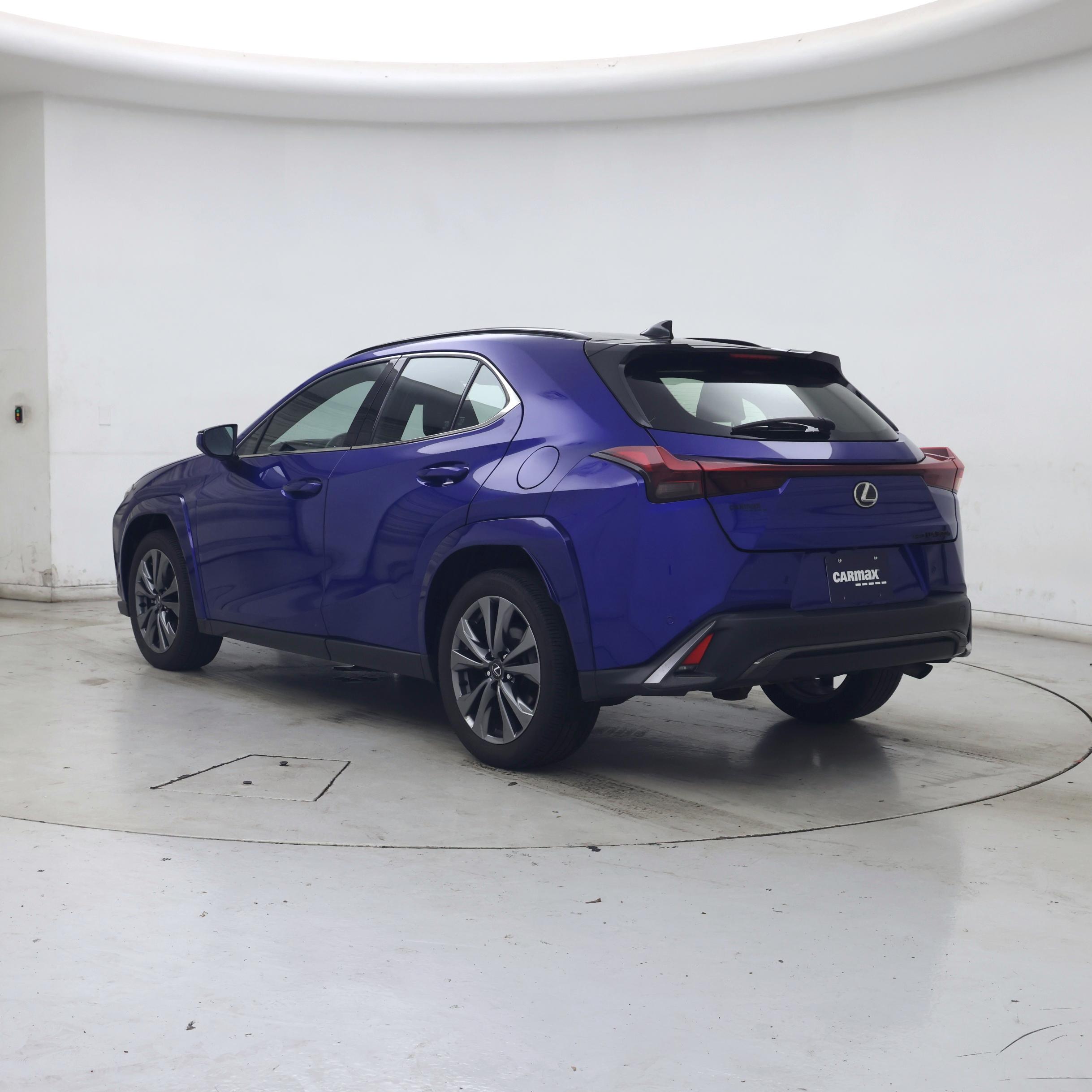 Thumbnail: 2025 Lexus UX - 2