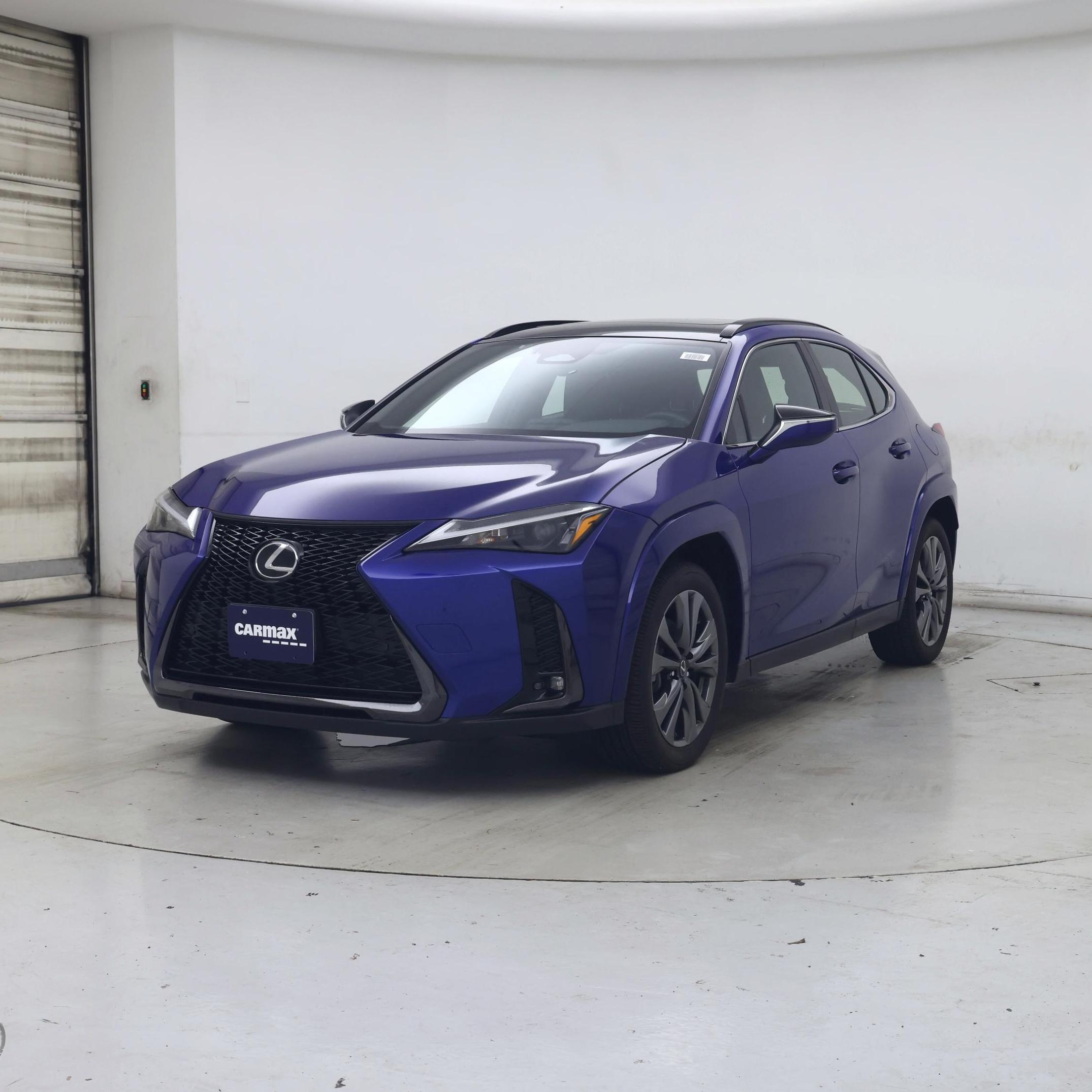 Thumbnail: 2025 Lexus UX - 4