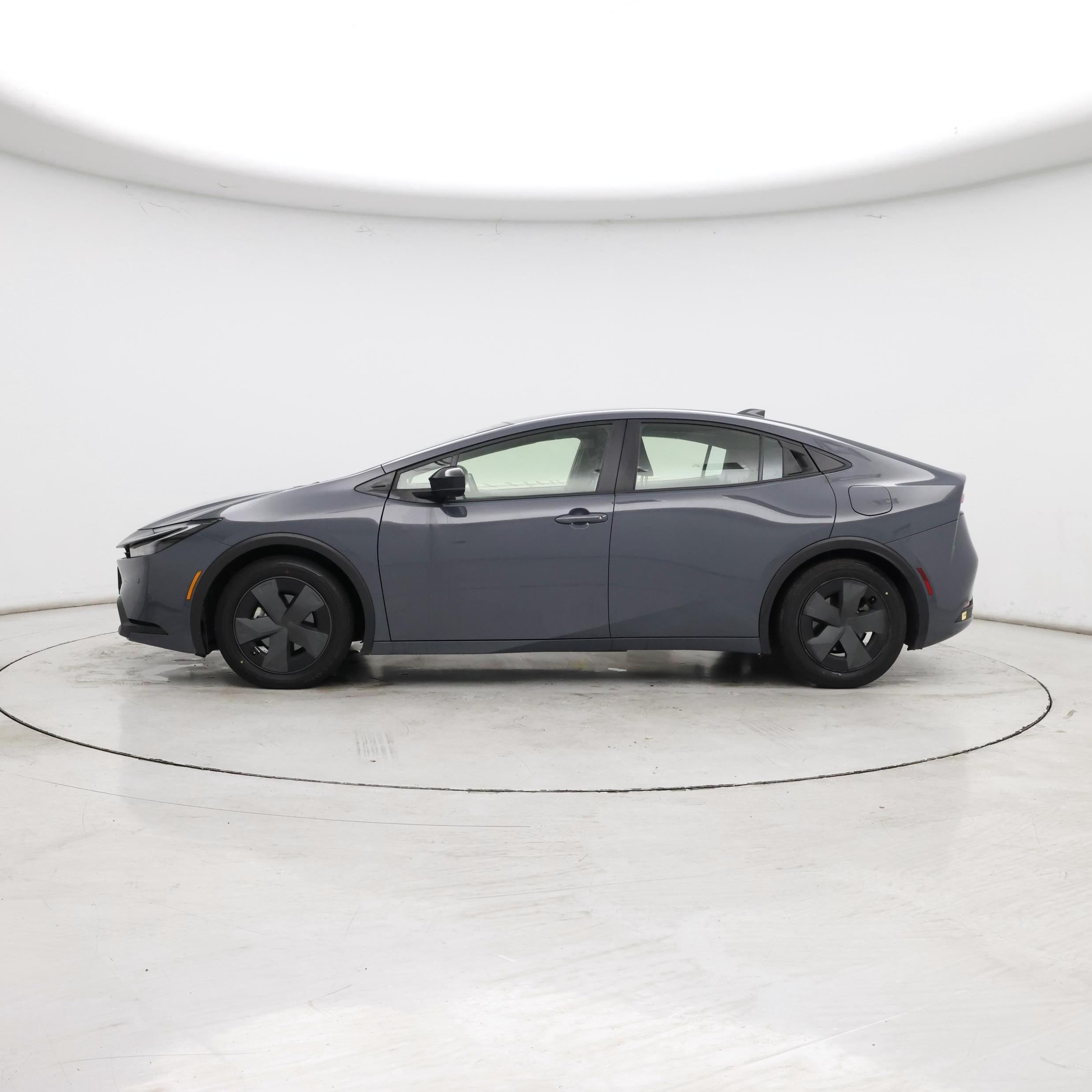 Thumbnail: 2024 Toyota Prius - 3