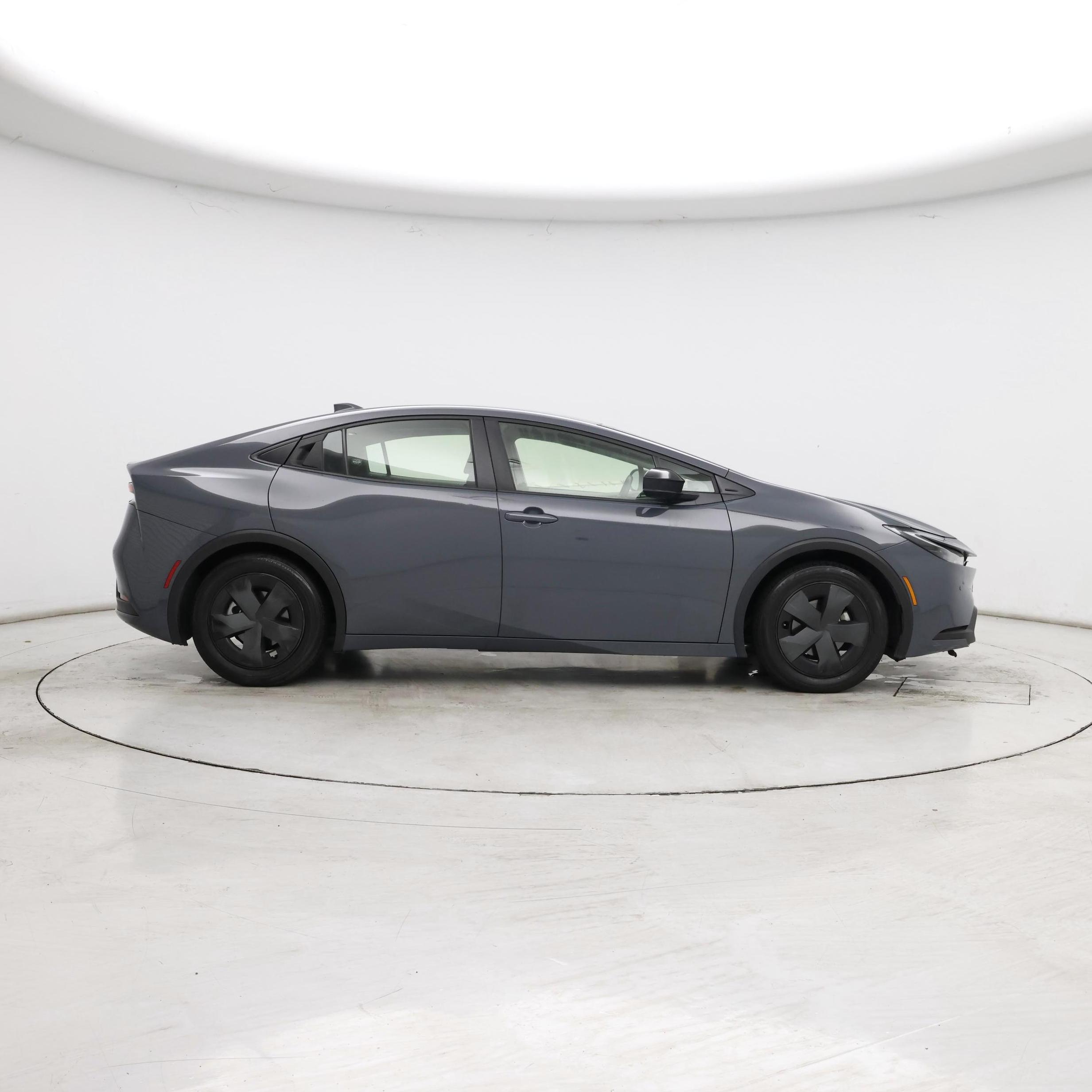 Thumbnail: 2024 Toyota Prius - 7