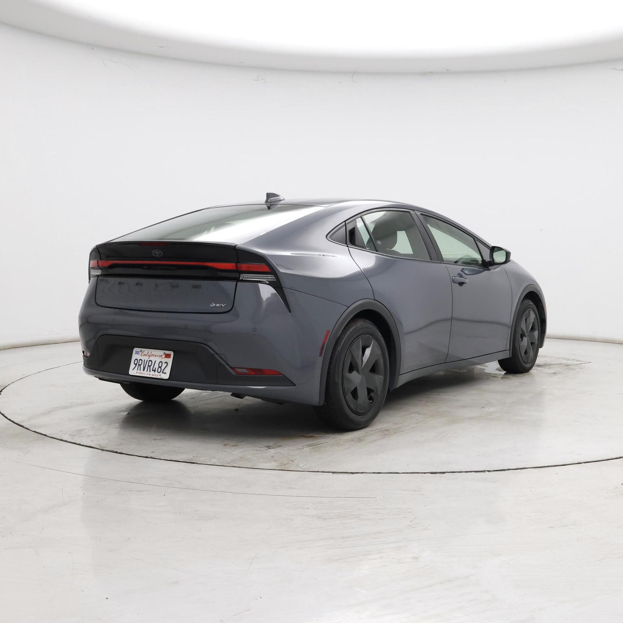 Thumbnail: 2024 Toyota Prius - 8