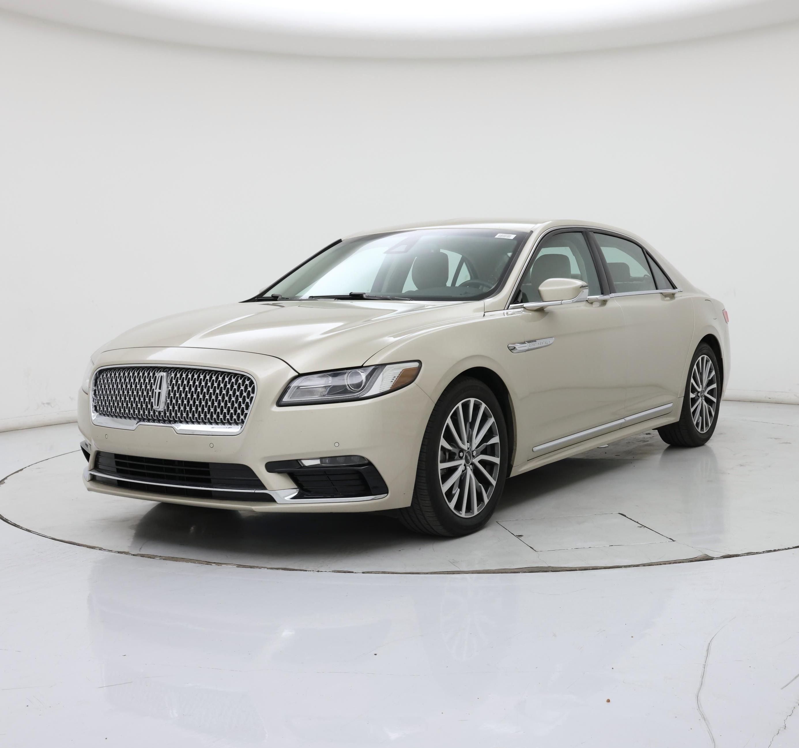 Thumbnail: 2017 Lincoln Continental - 4