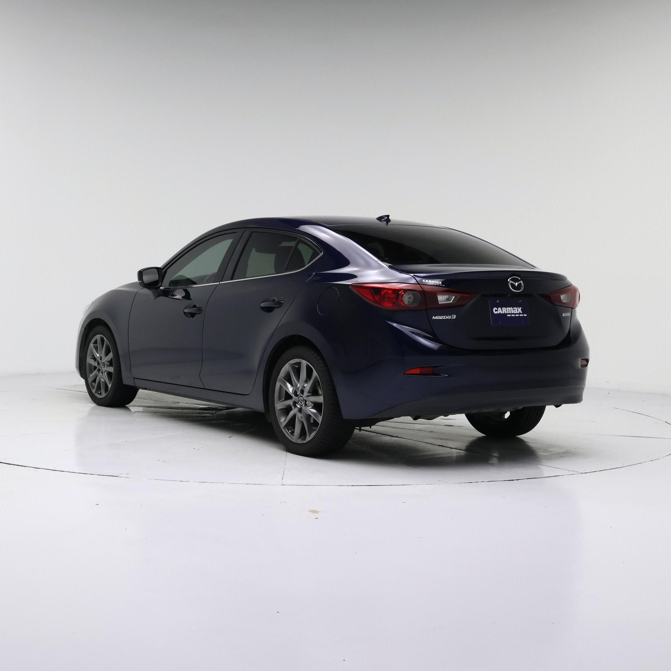 Thumbnail: 2018 Mazda Mazda3 - 2