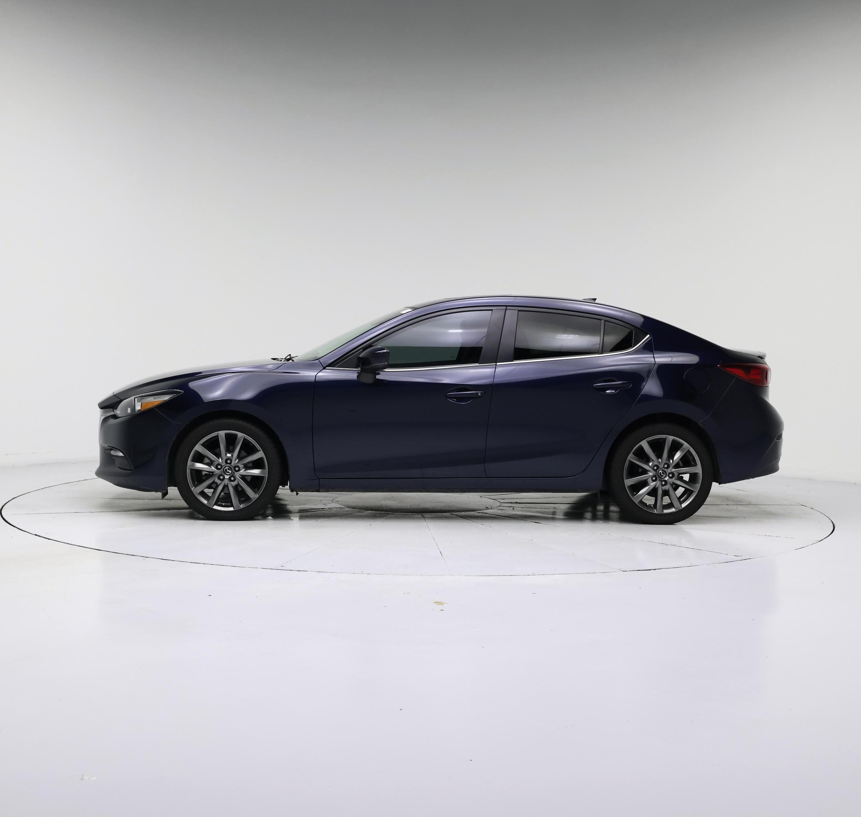 Thumbnail: 2018 Mazda Mazda3 - 3