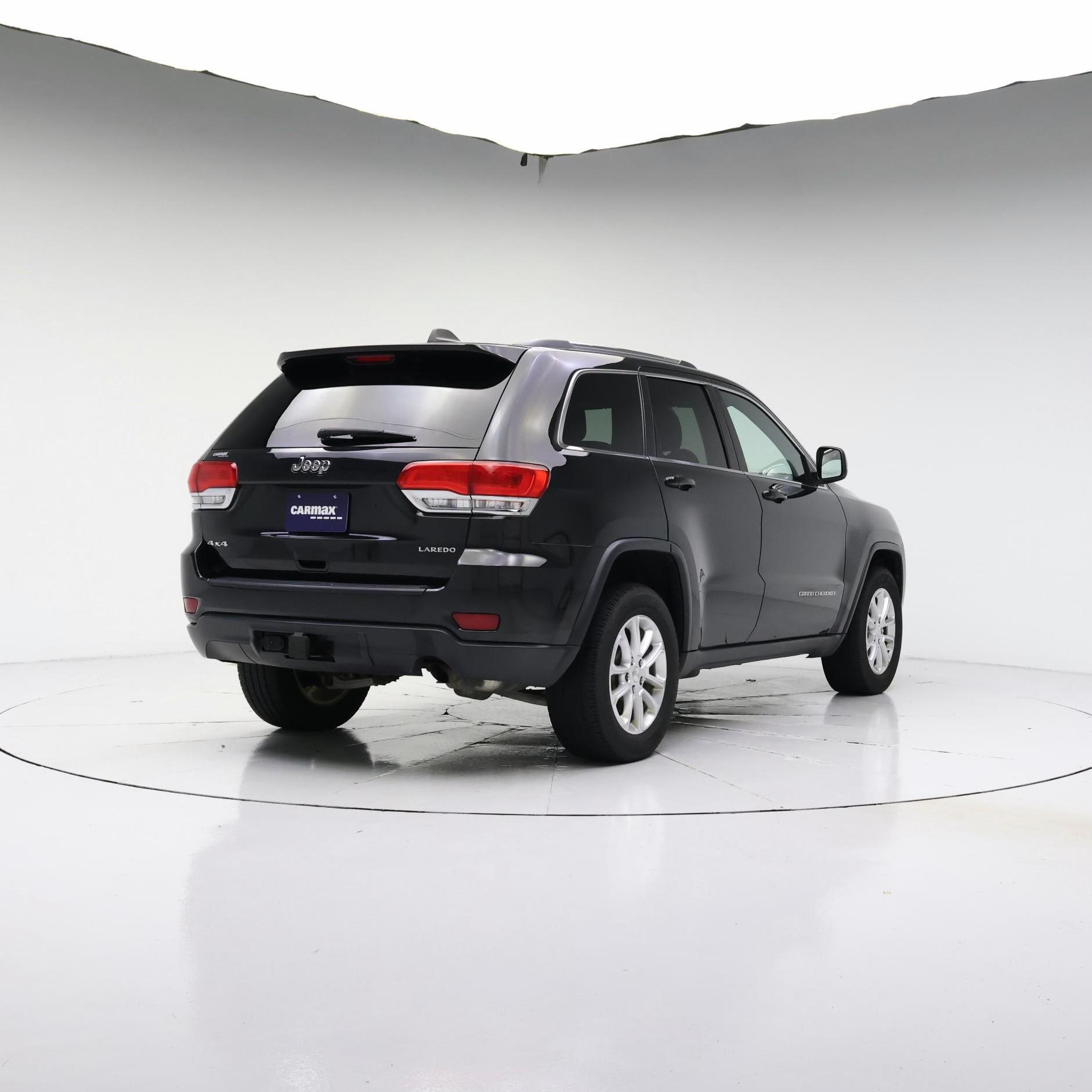 Thumbnail: 2014 Jeep Grand Cherokee - 8