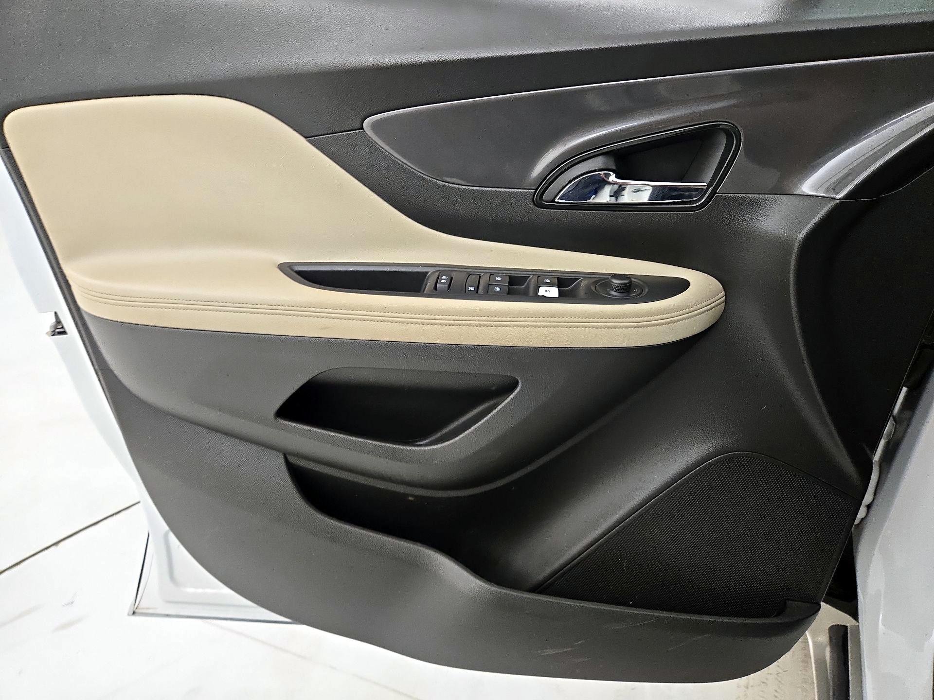 Thumbnail: 2018 Buick Encore - 10