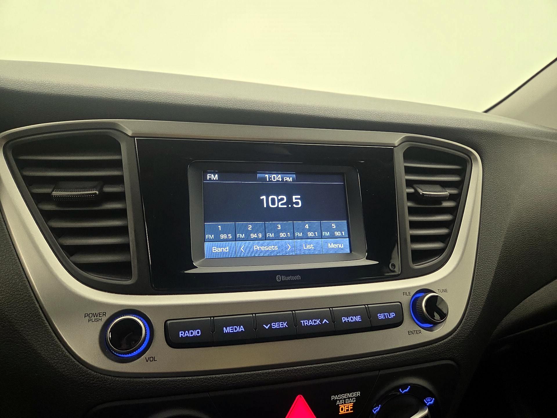 Thumbnail: 2020 Hyundai Accent - 15