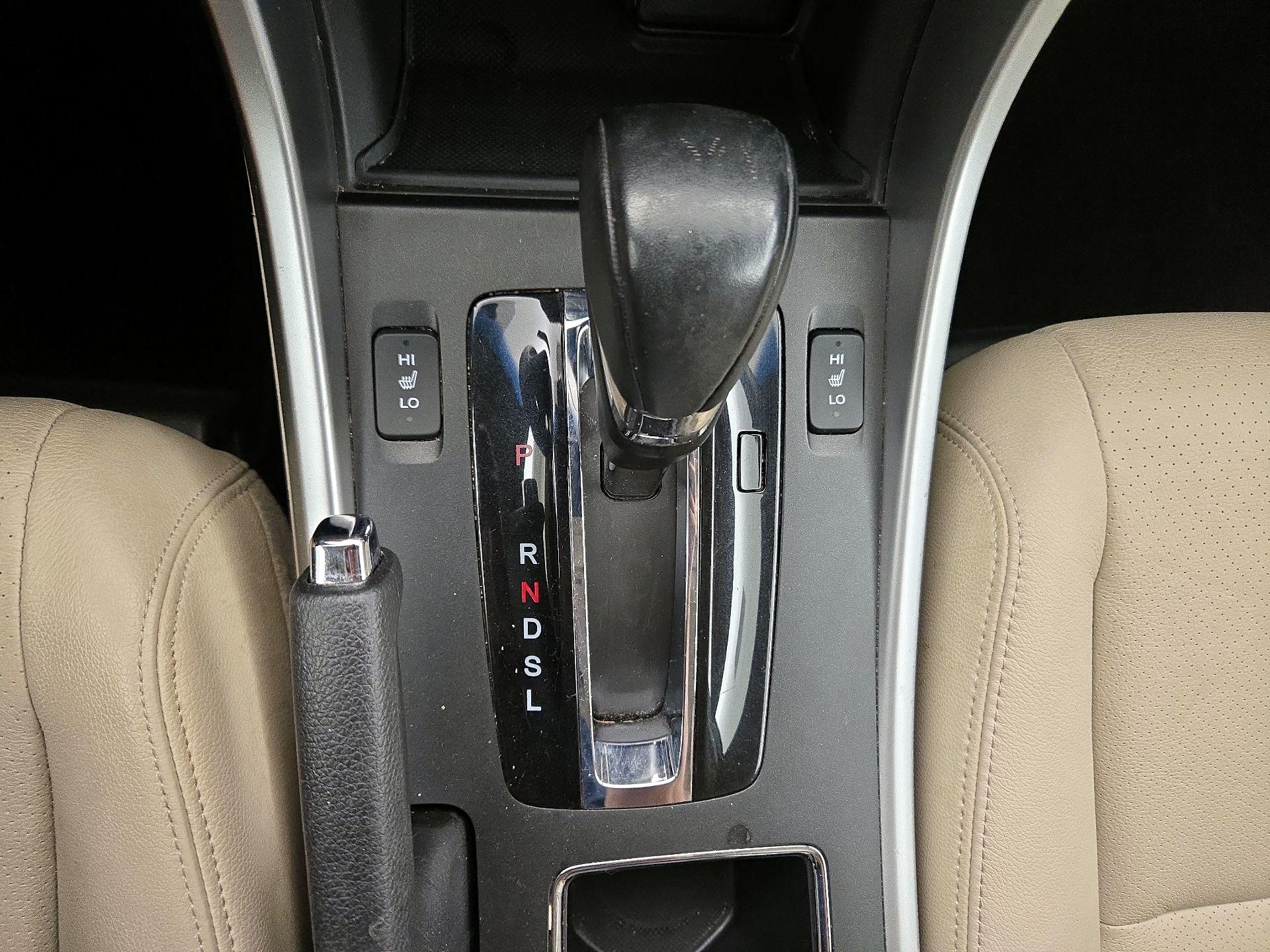 Thumbnail: 2015 Honda Accord - 15
