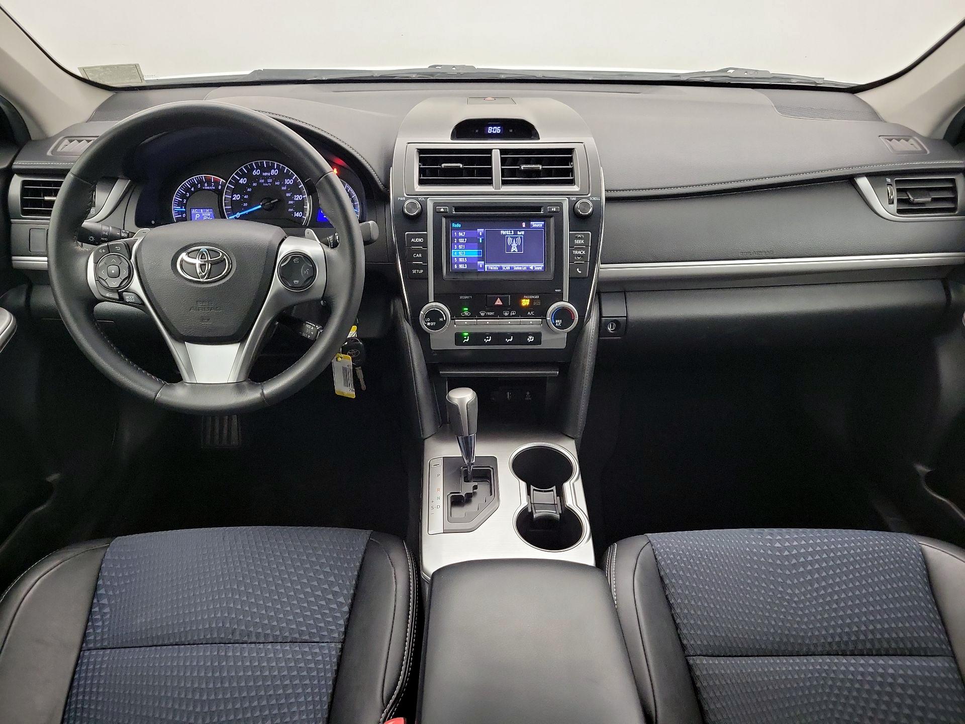 Thumbnail: 2014 Toyota Camry - 9