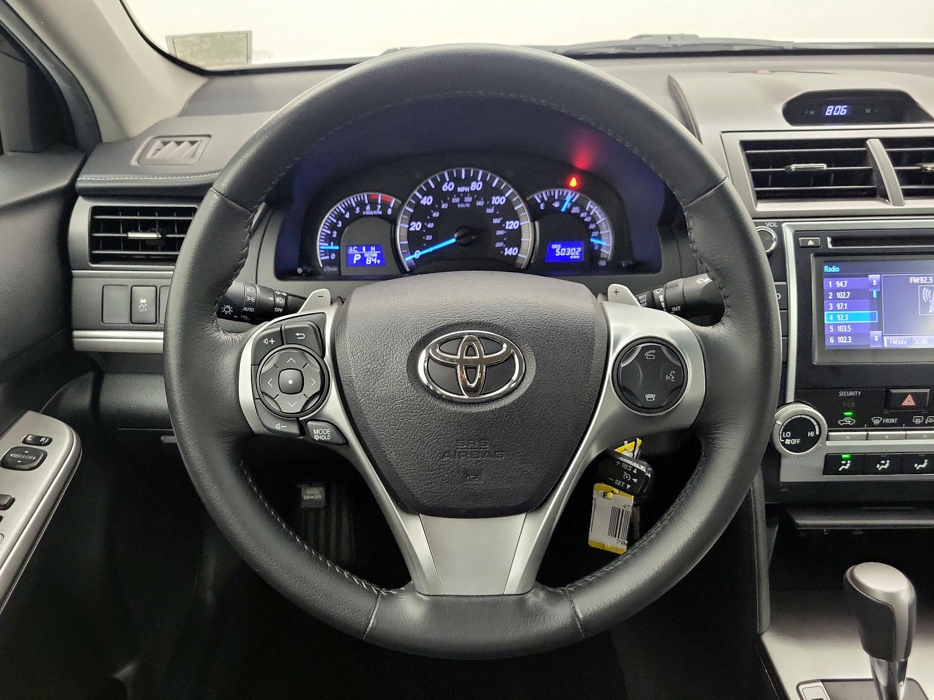 Thumbnail: 2014 Toyota Camry - 10