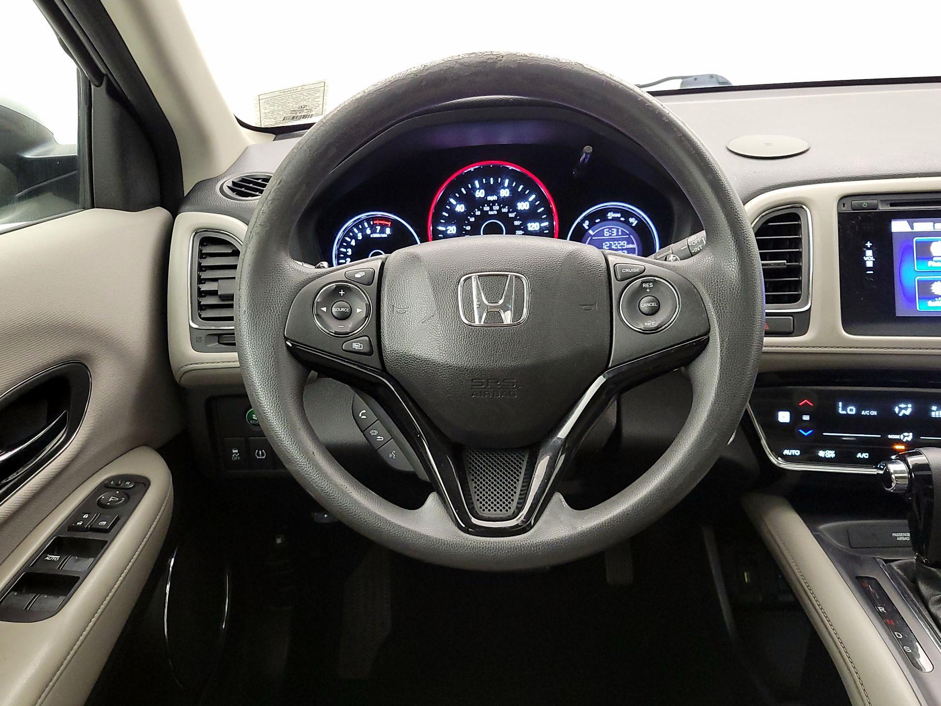 Thumbnail: 2016 Honda HR-V - 10