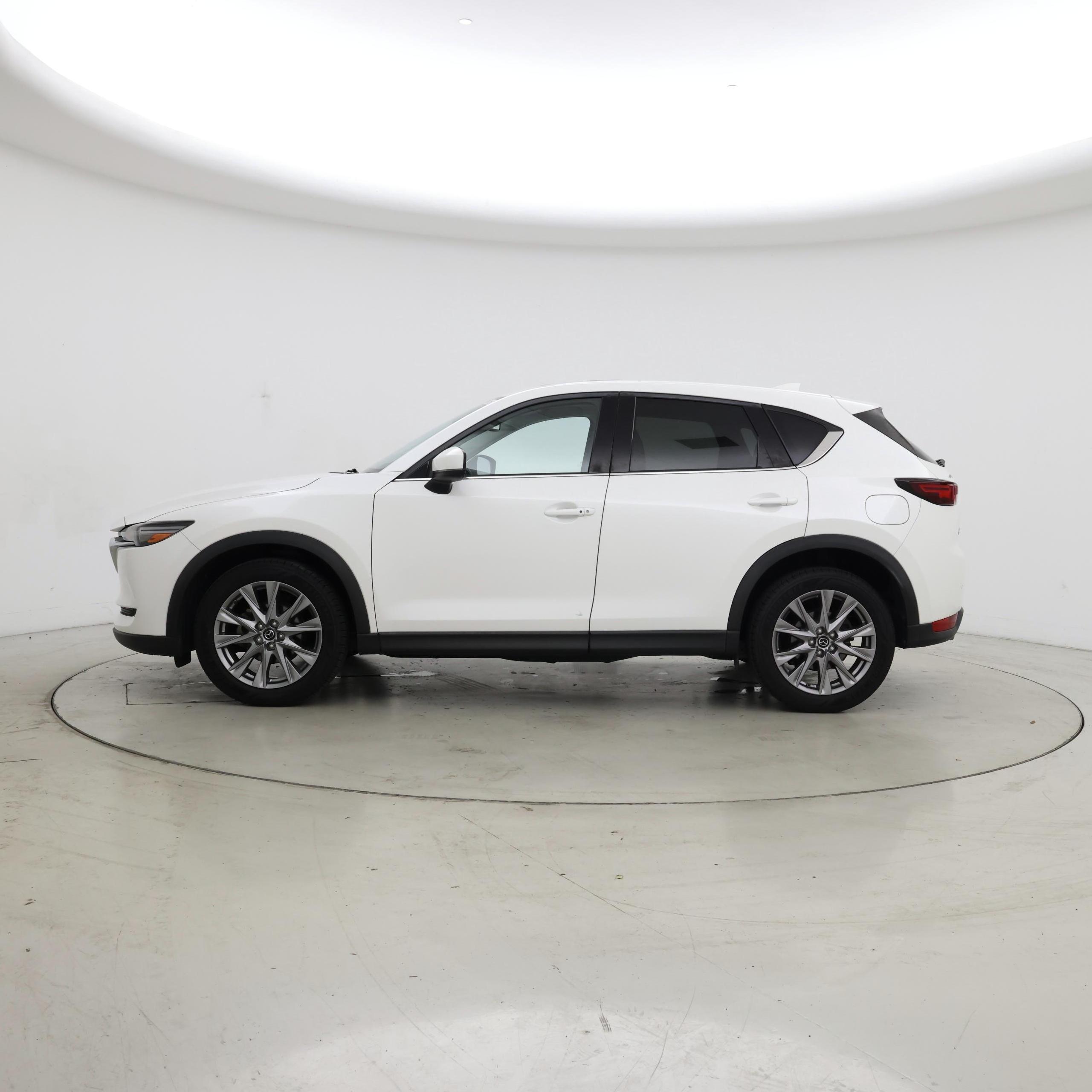 Thumbnail: 2019 Mazda CX-5 - 3