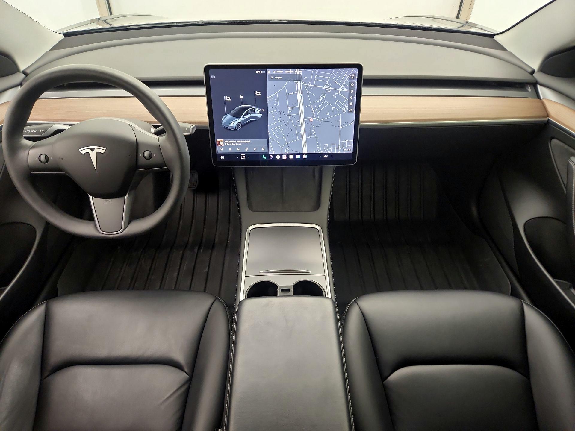 Thumbnail: 2021 Tesla Model 3 - 9