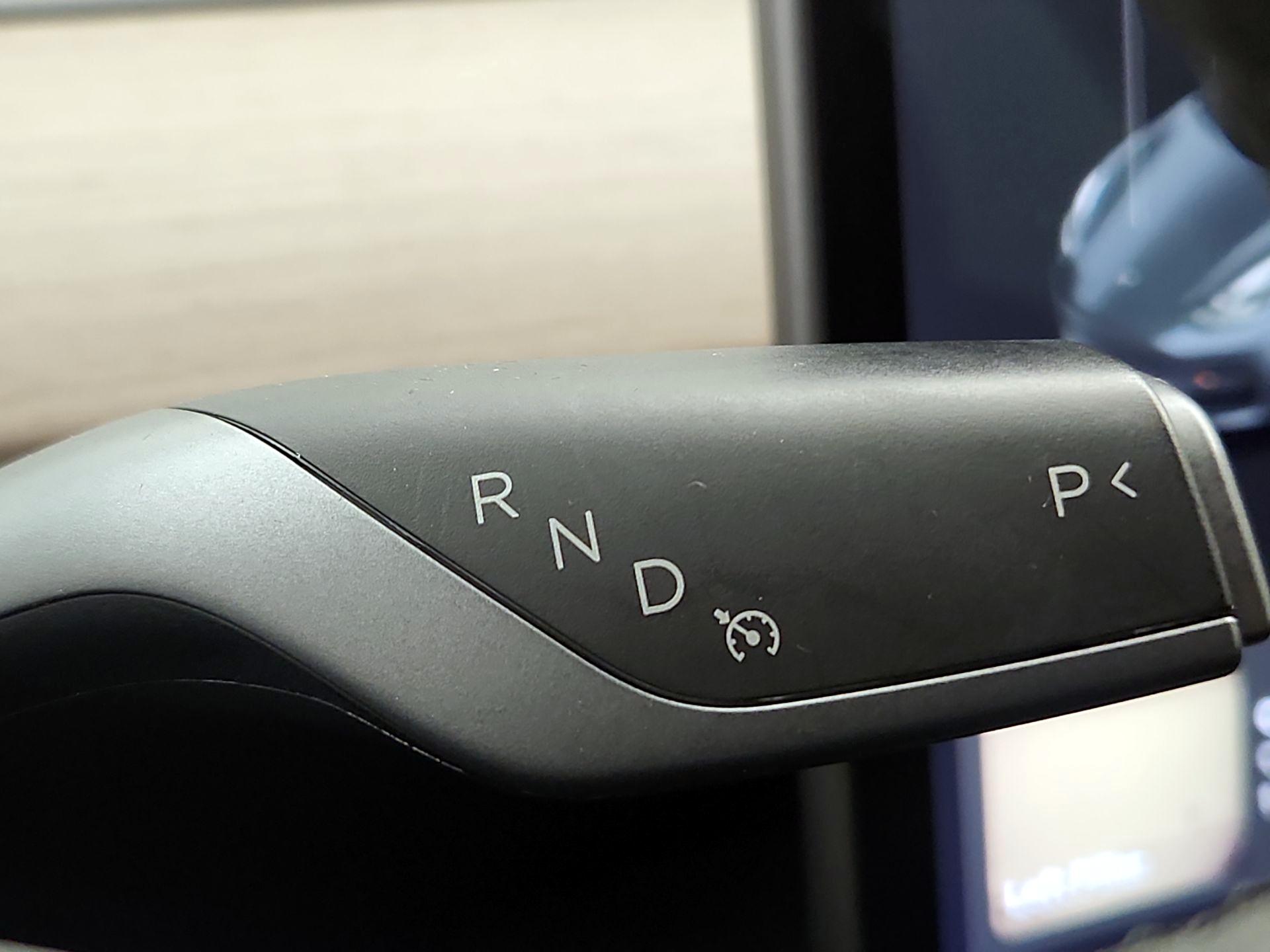 Thumbnail: 2021 Tesla Model 3 - 17