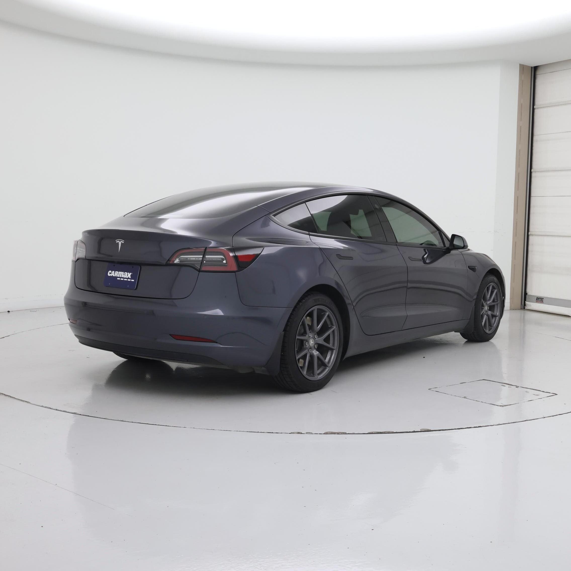 Thumbnail: 2021 Tesla Model 3 - 8