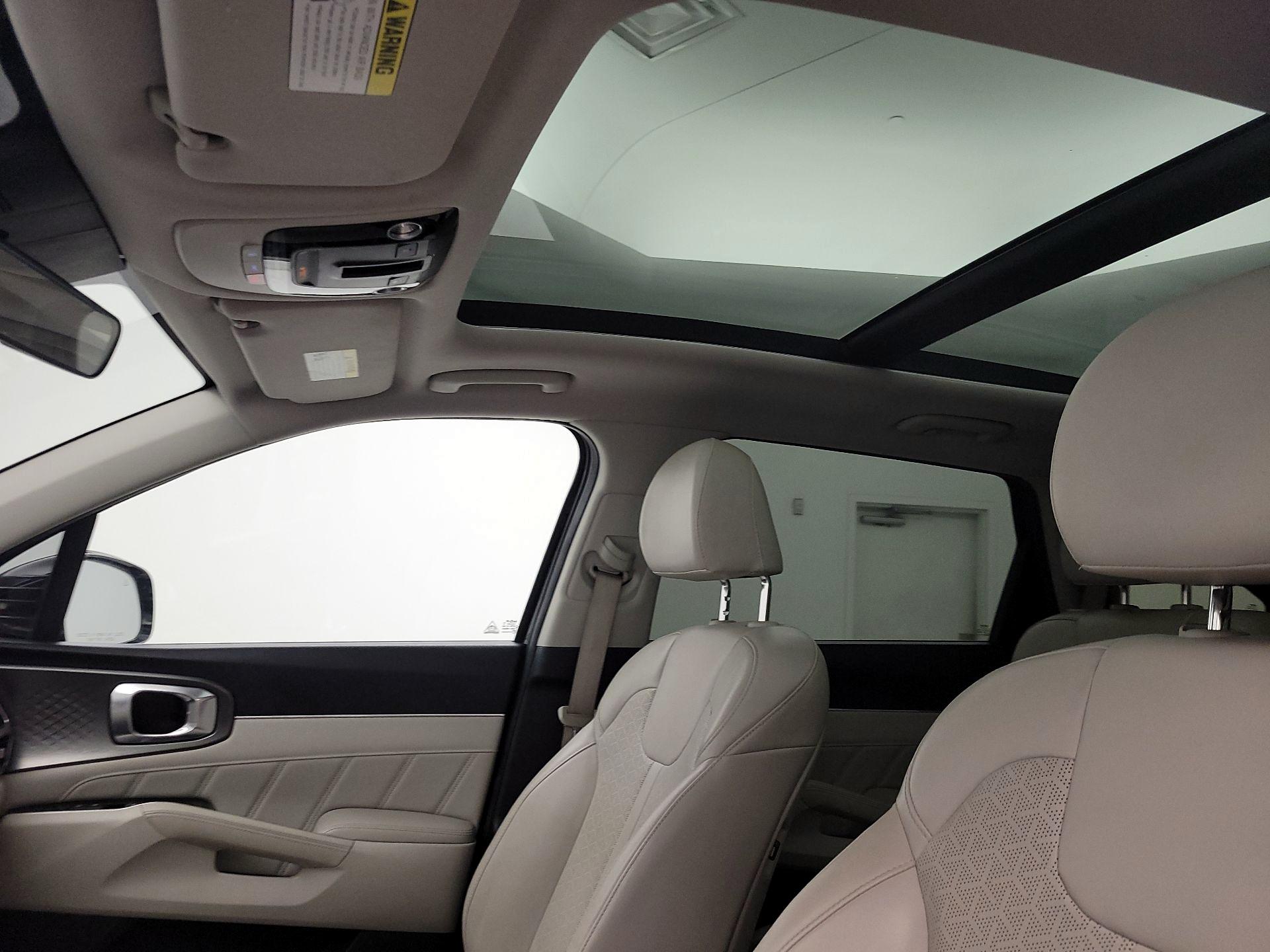 Thumbnail: 2022 Kia Sorento - 20