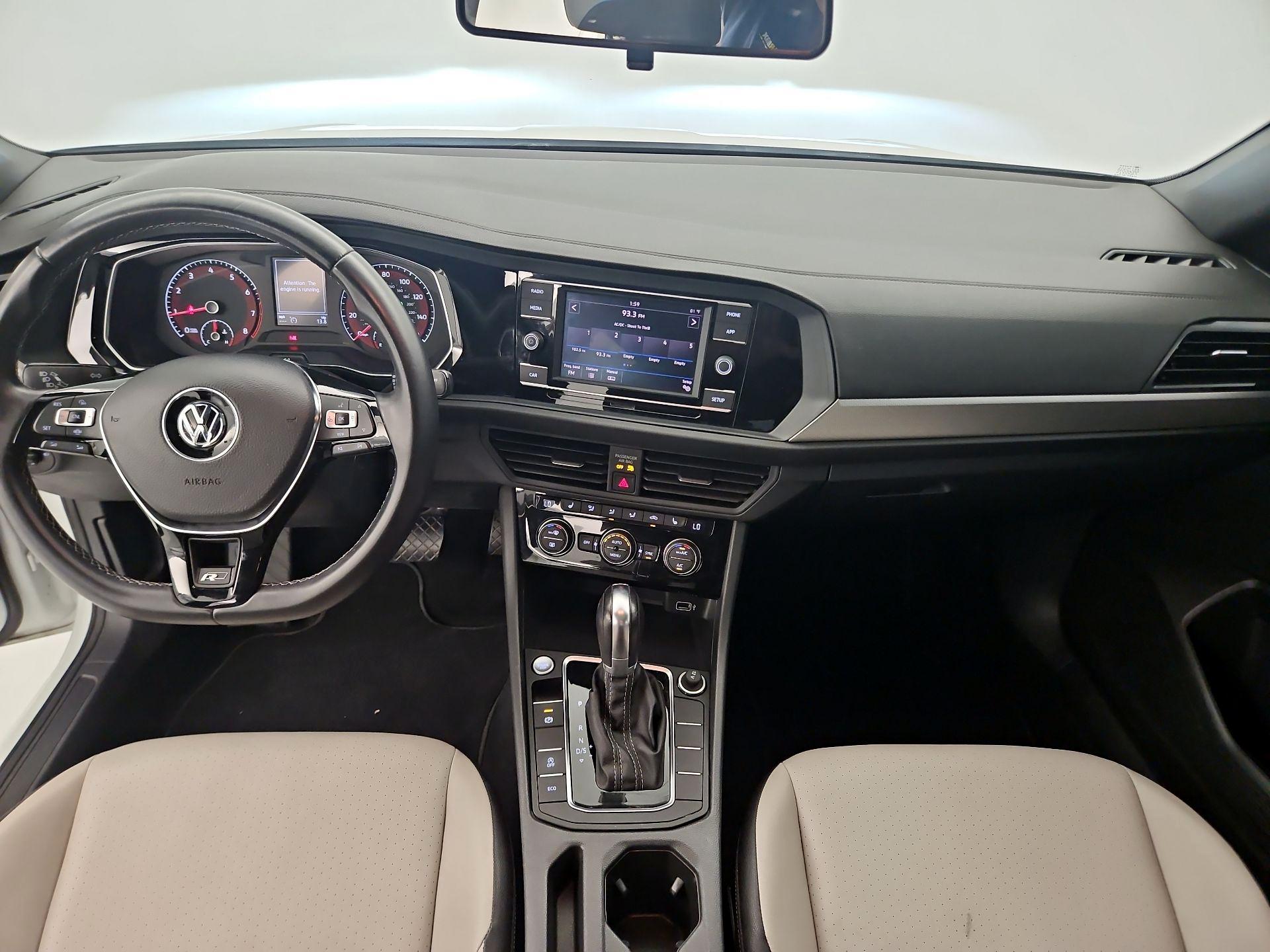 Thumbnail: 2019 Volkswagen Jetta - 9