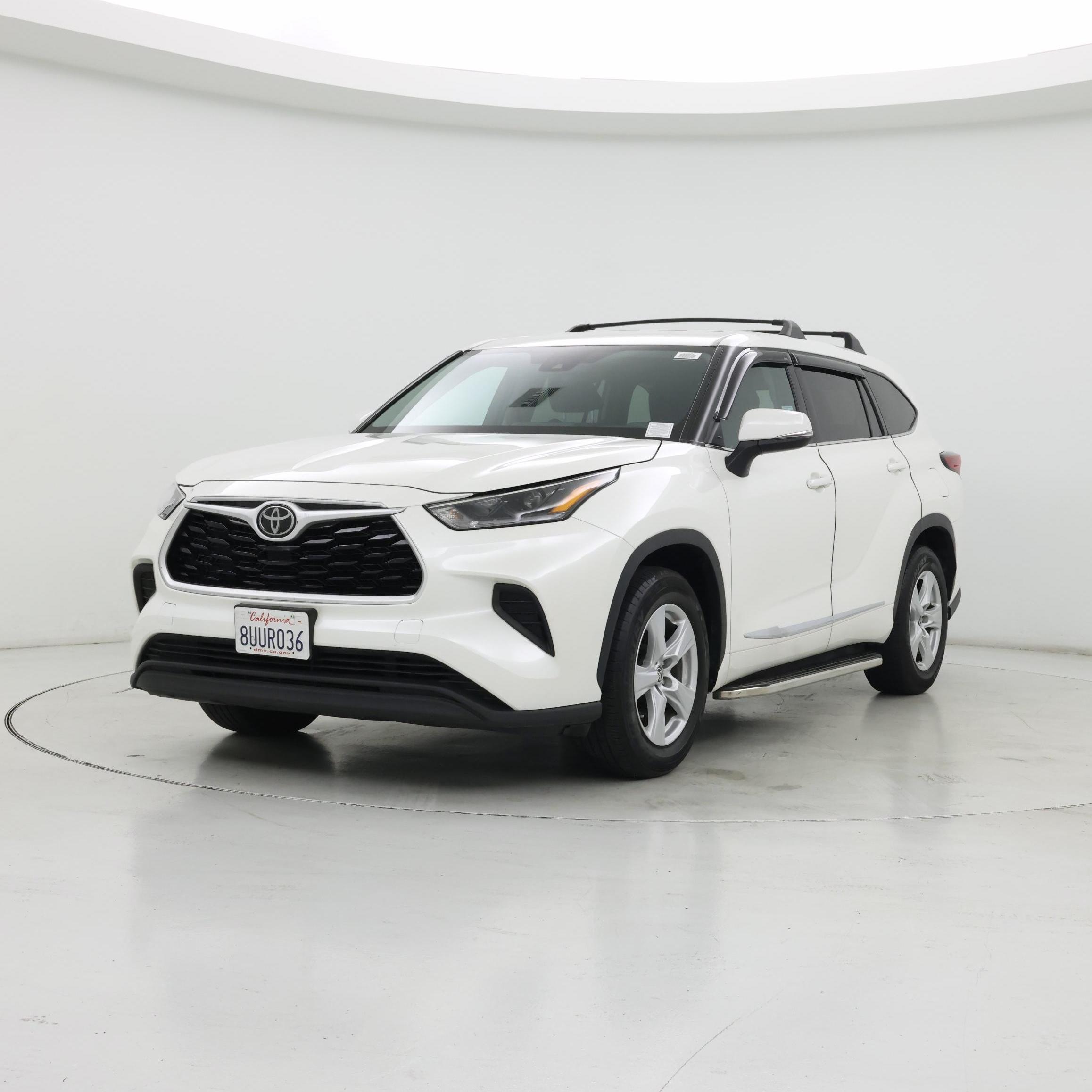 Thumbnail: 2021 Toyota Highlander - 4