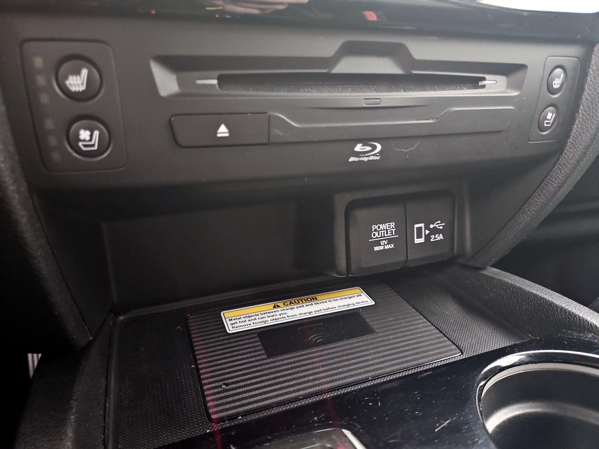 Thumbnail: 2019 Honda Pilot - 19