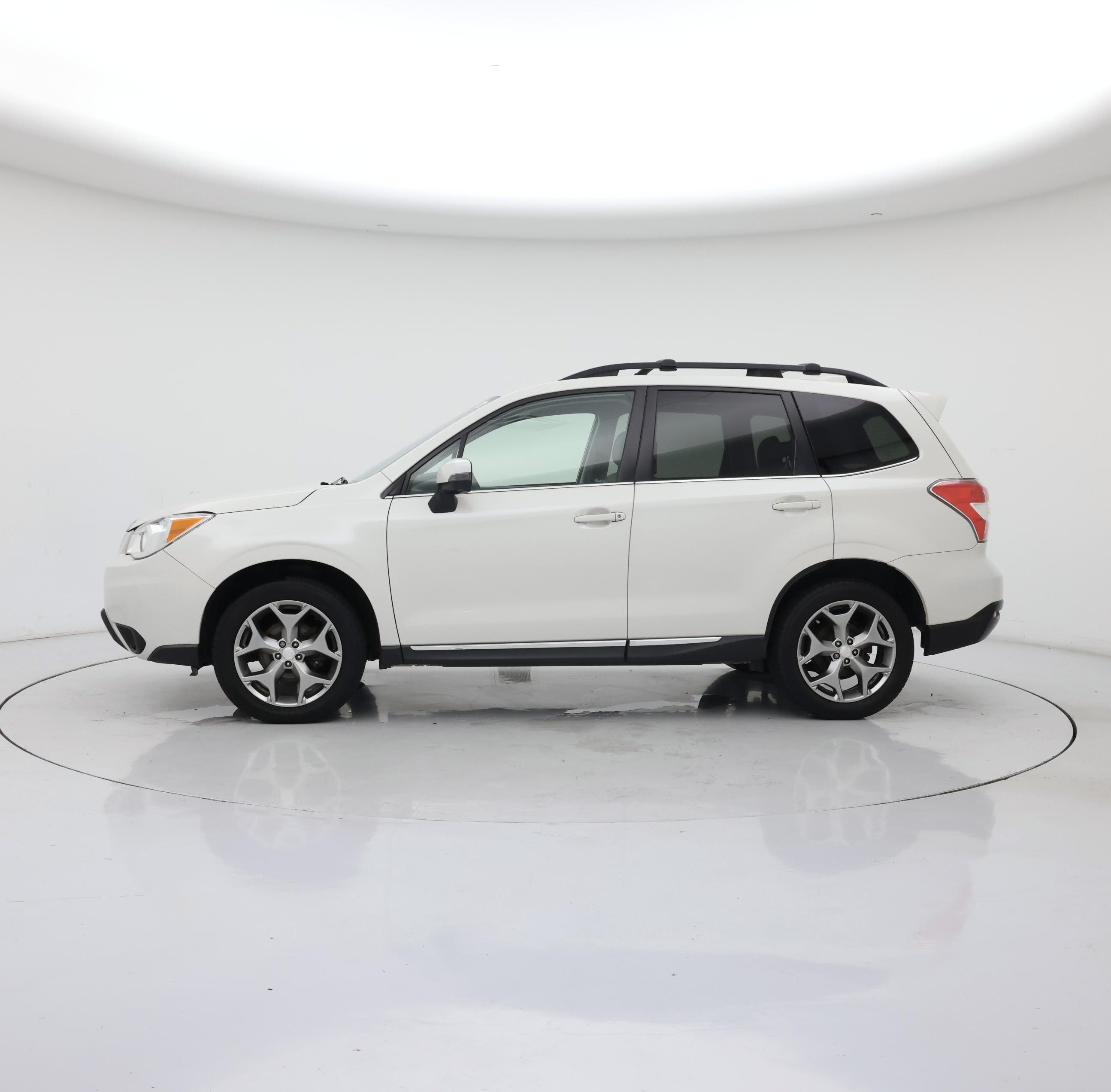 Thumbnail: 2016 Subaru Forester - 3