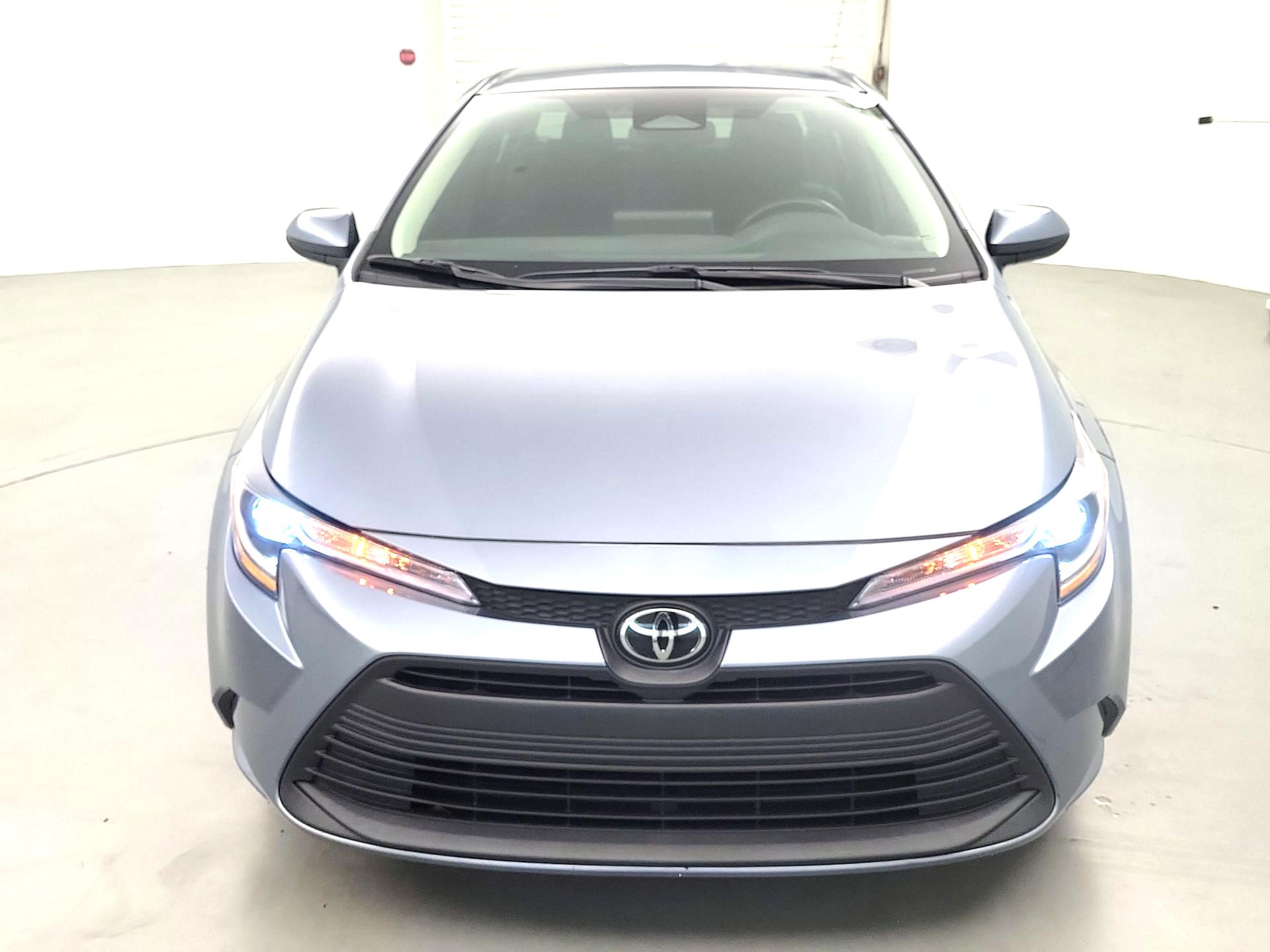 Thumbnail: 2023 Toyota Corolla - 2