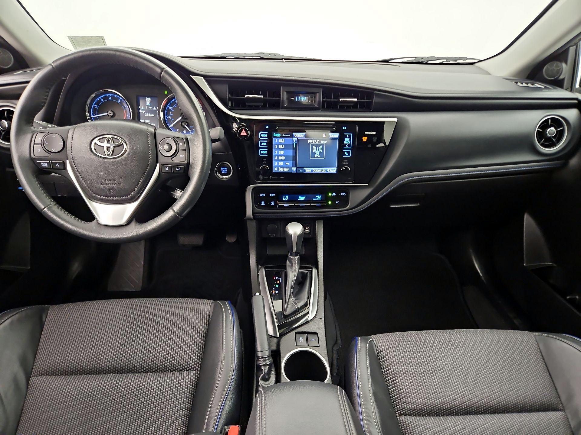 Thumbnail: 2017 Toyota Corolla - 9