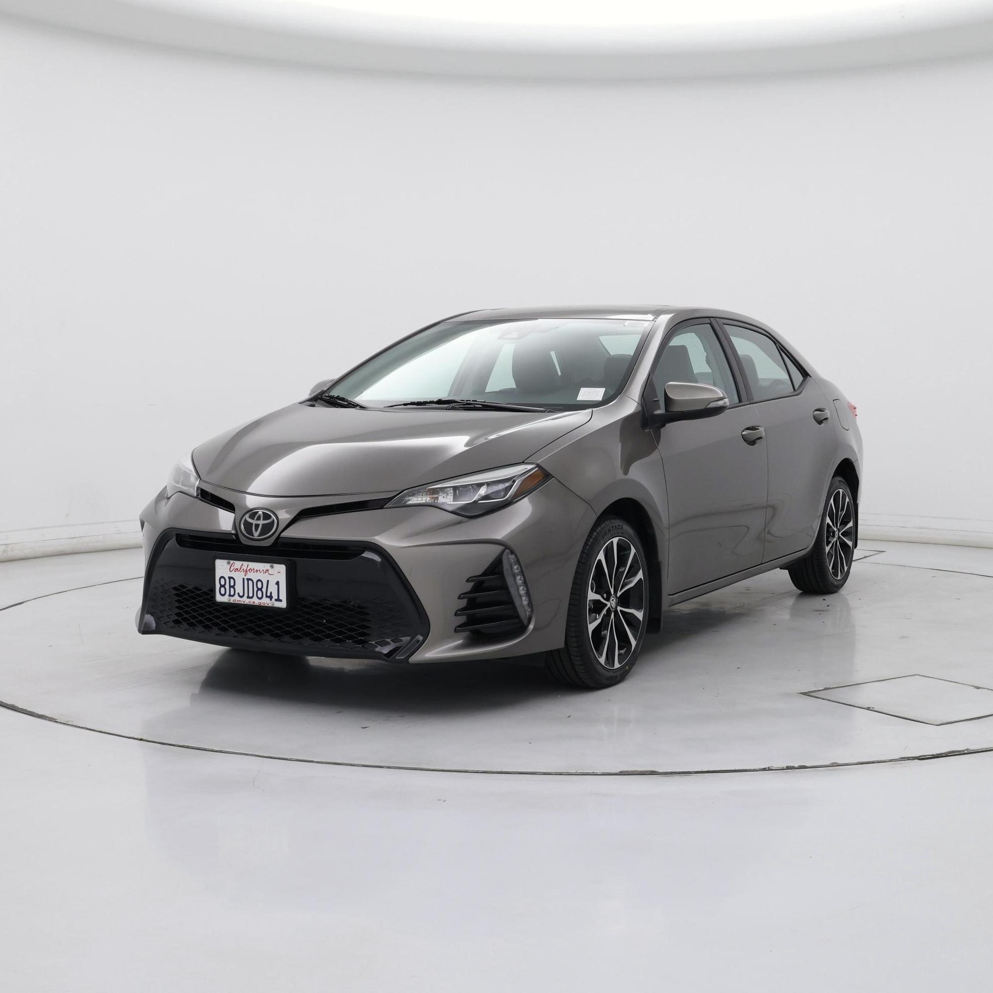 Thumbnail: 2017 Toyota Corolla - 4