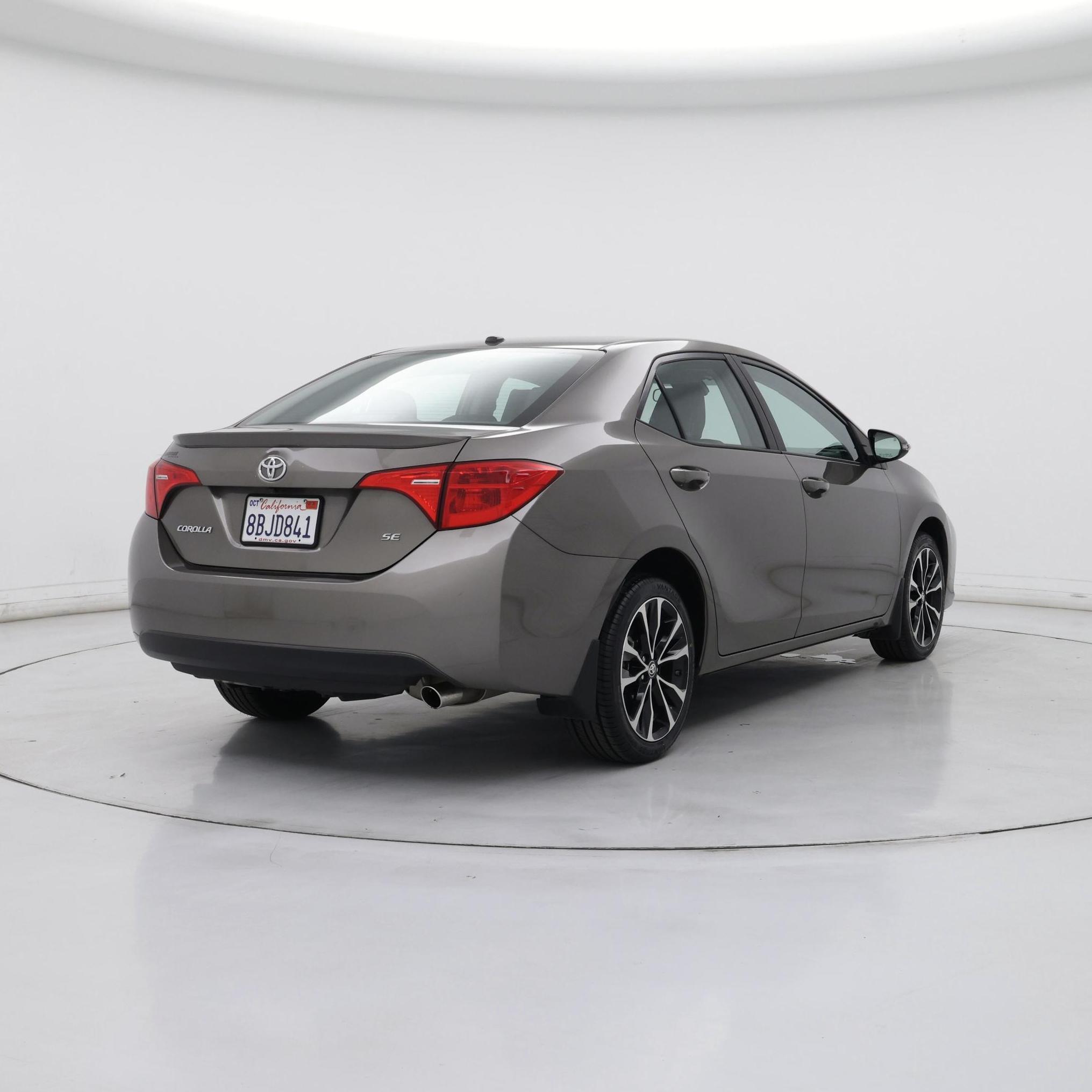 Thumbnail: 2017 Toyota Corolla - 8