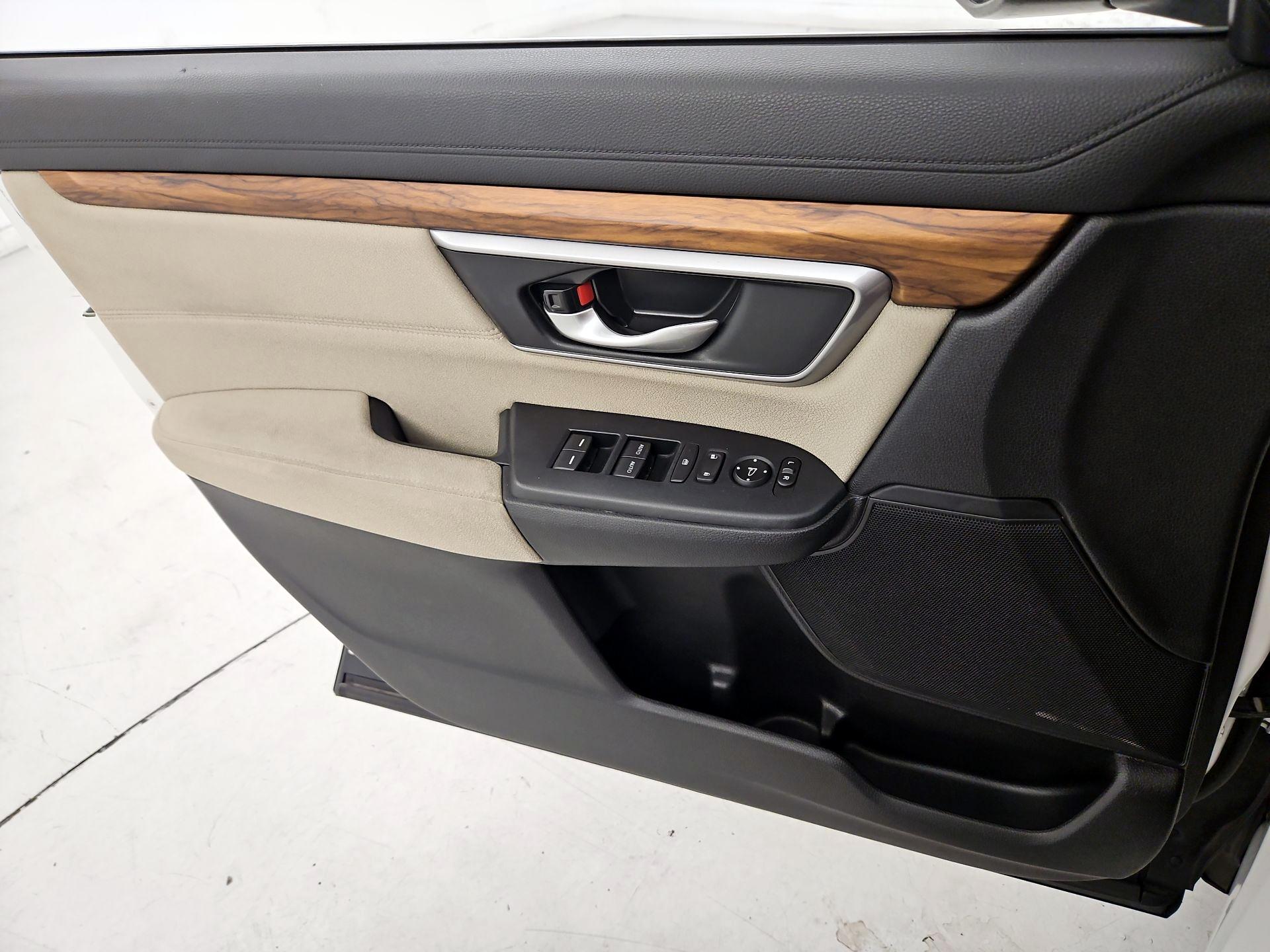 Thumbnail: 2018 Honda CR-V - 12