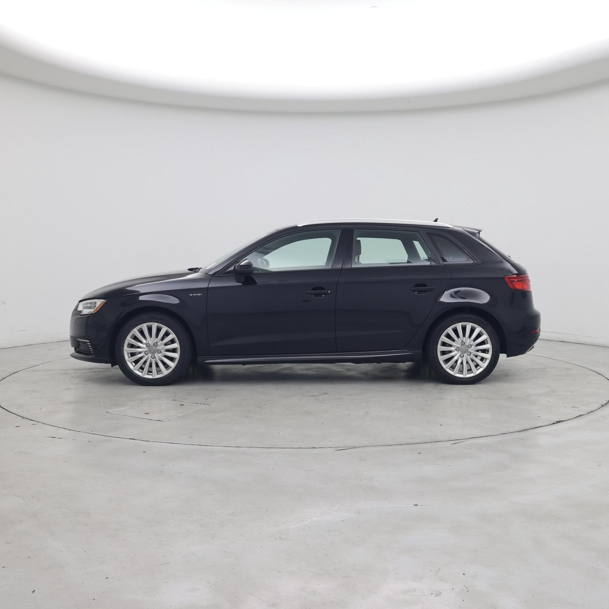 Thumbnail: 2018 Audi A3 - 3