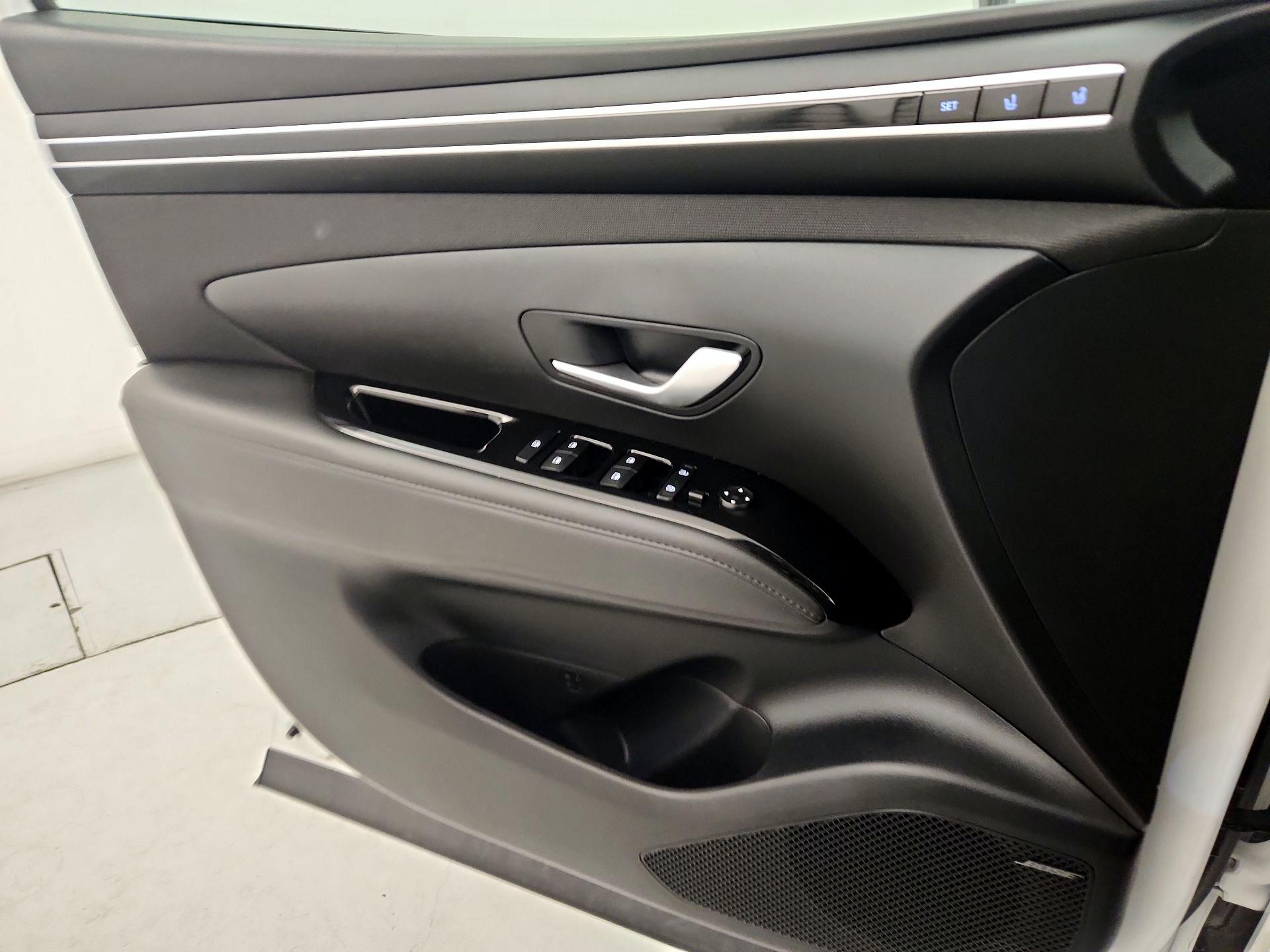 Thumbnail: 2024 Hyundai Tucson - 12