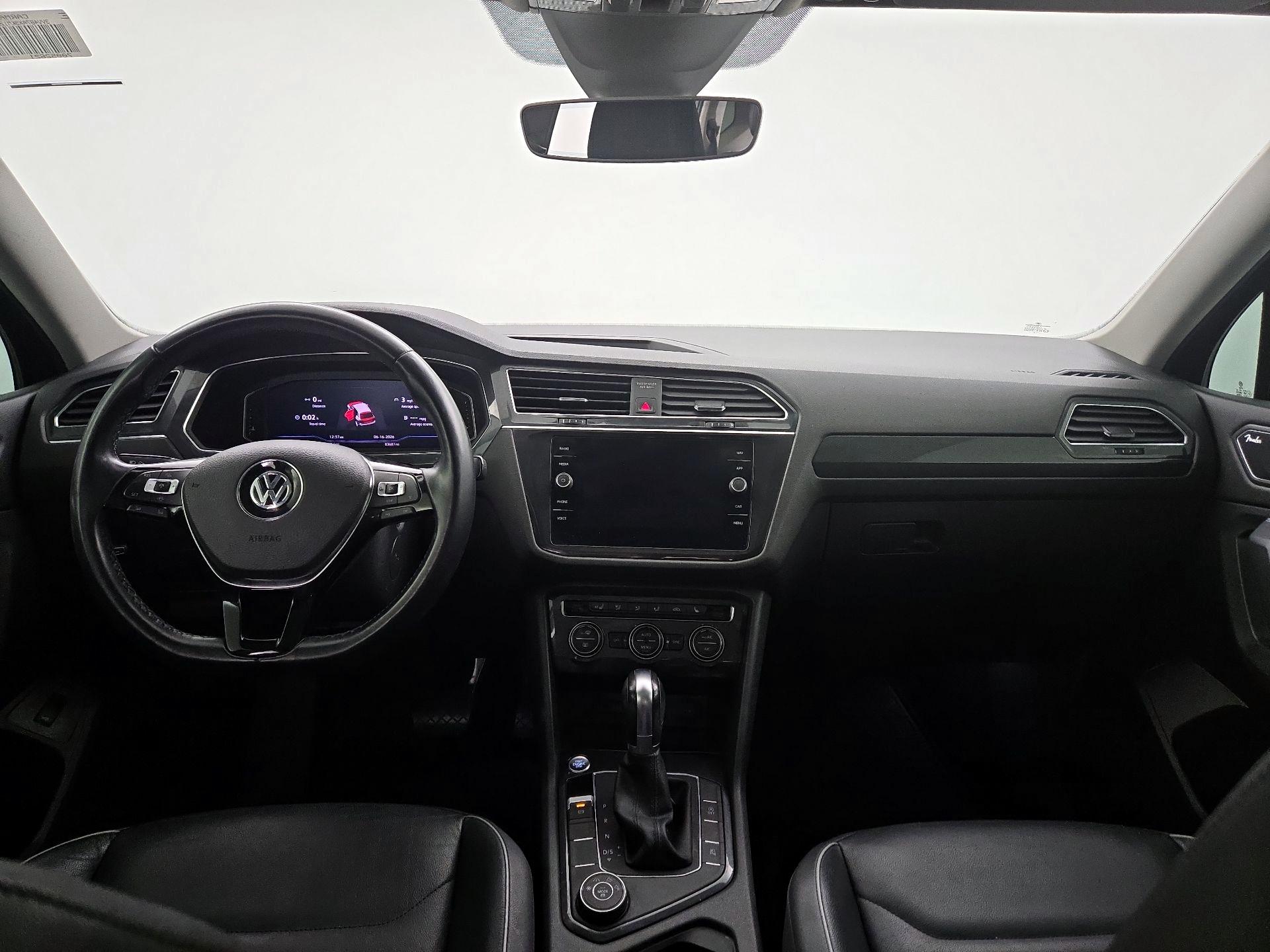Thumbnail: 2019 Volkswagen Tiguan - 9