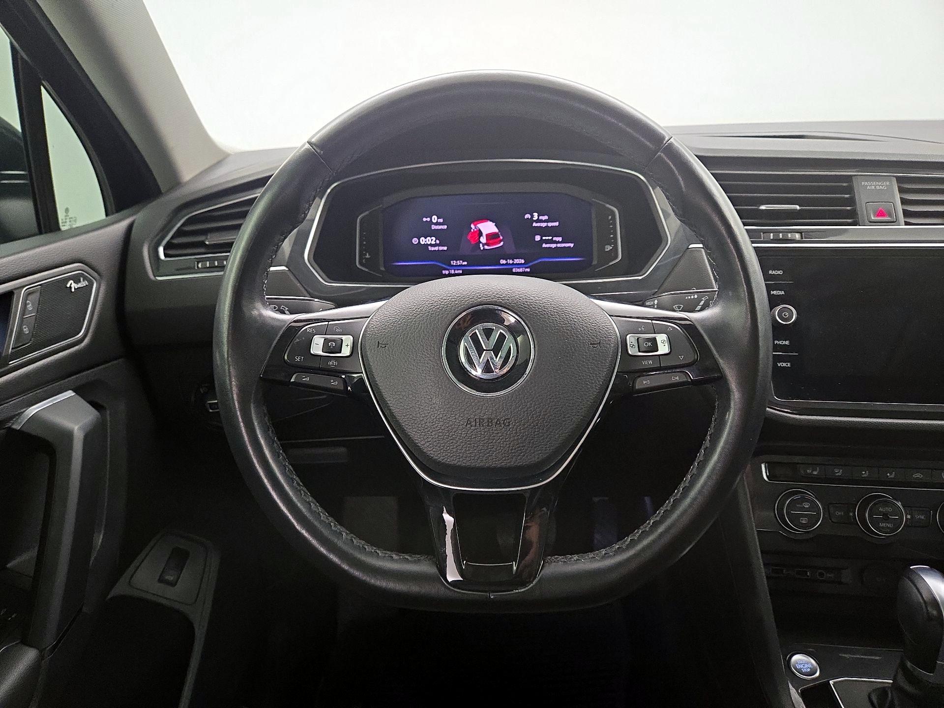 Thumbnail: 2019 Volkswagen Tiguan - 10