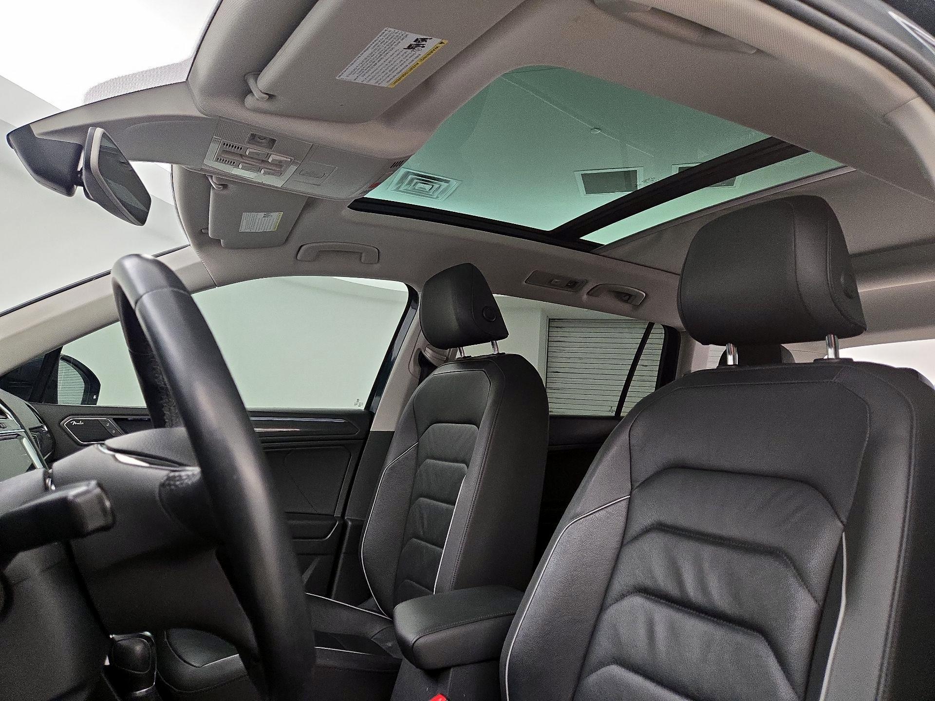 Thumbnail: 2019 Volkswagen Tiguan - 19