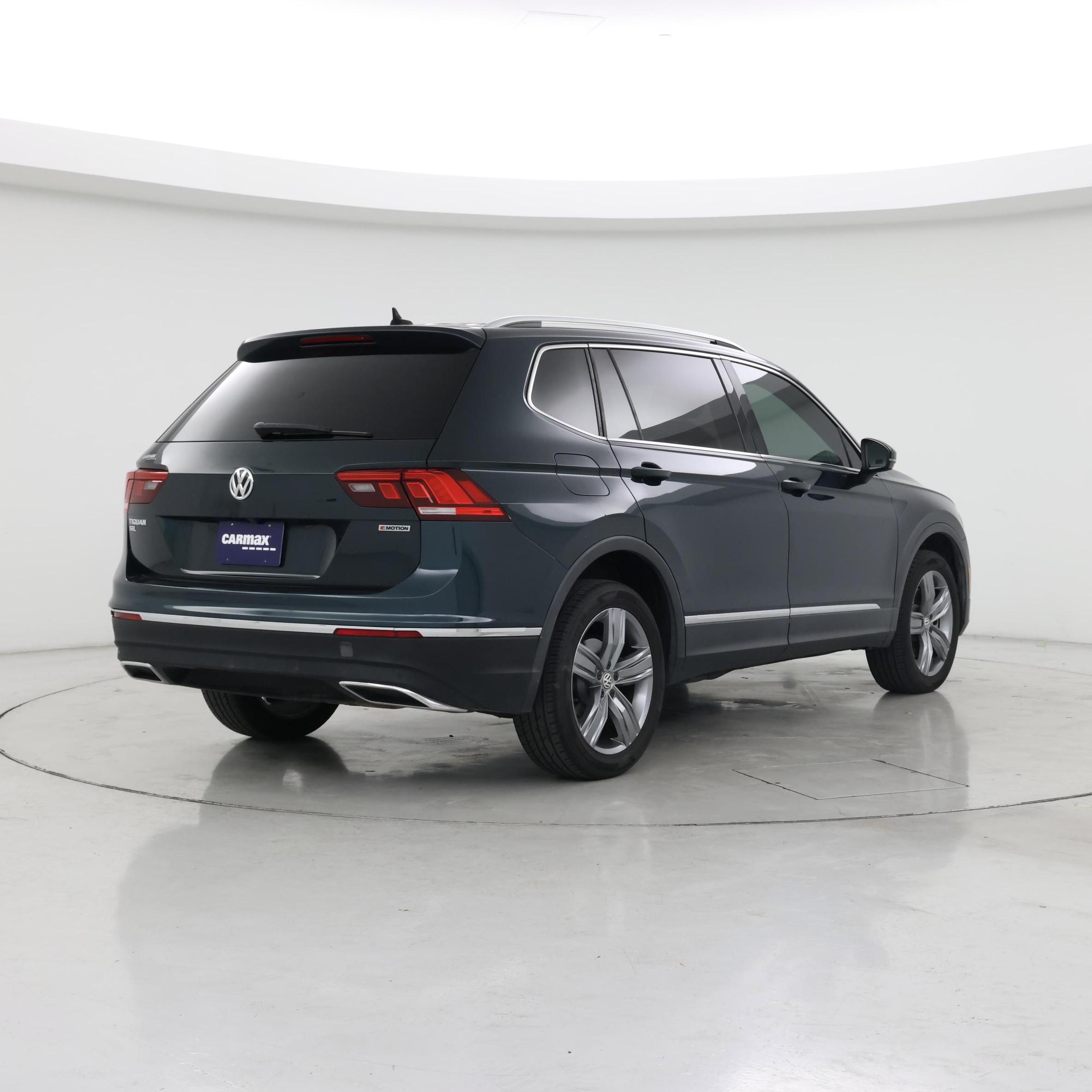 Thumbnail: 2019 Volkswagen Tiguan - 8
